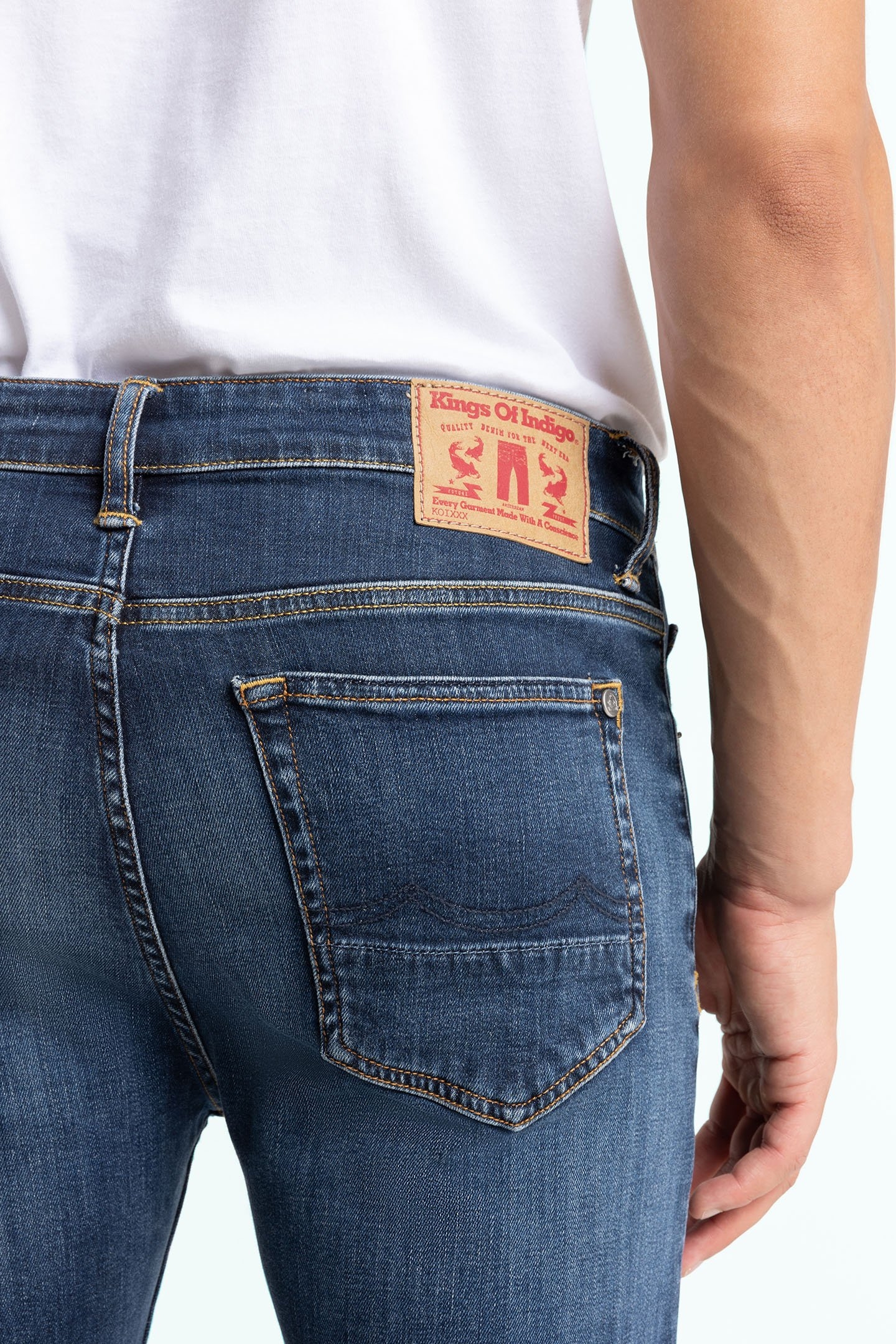 JOHN CLEAN MEDIUM USED 4