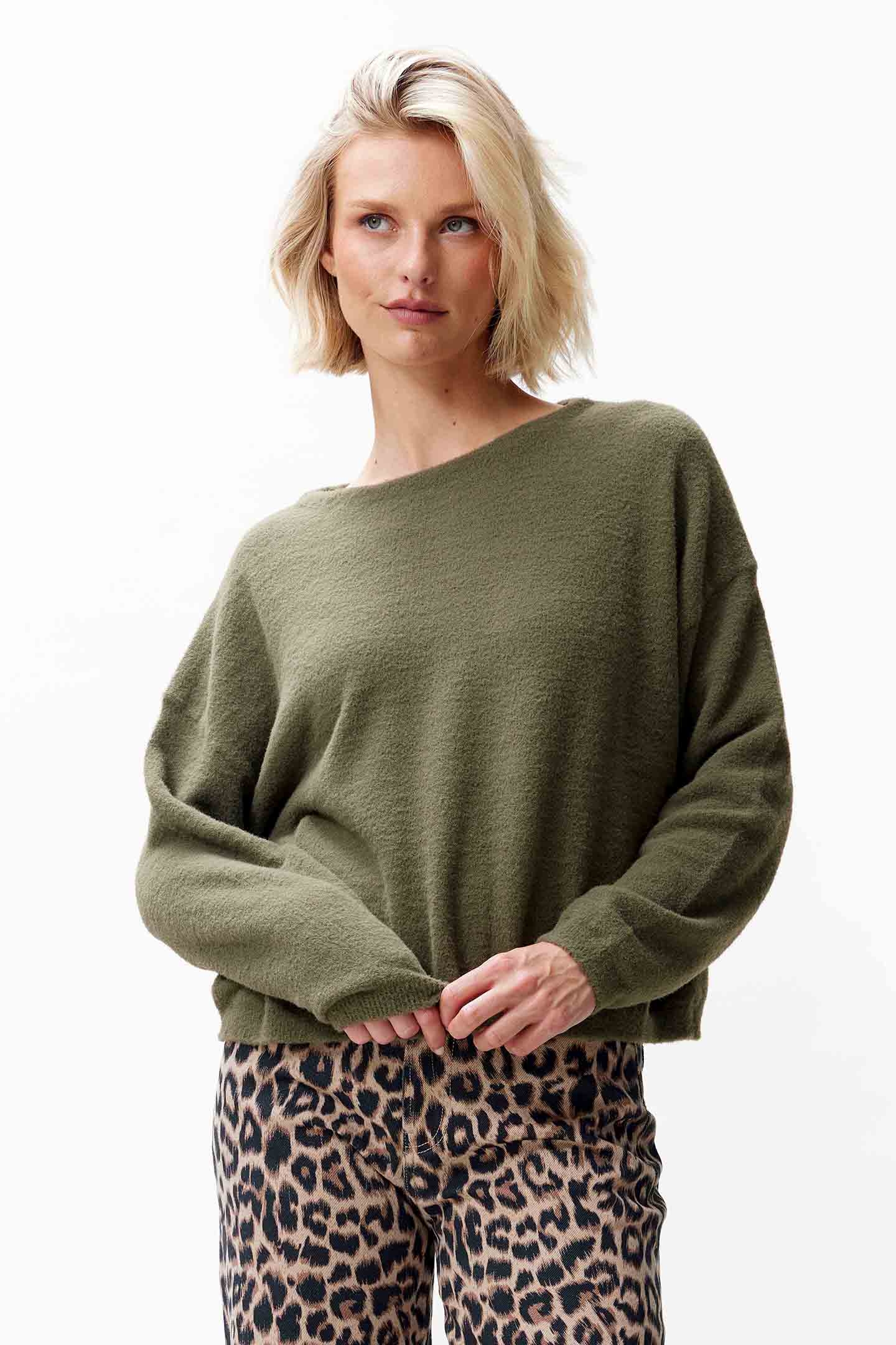 RELAXED FIT SOFT KNIT KALAMATA 1
