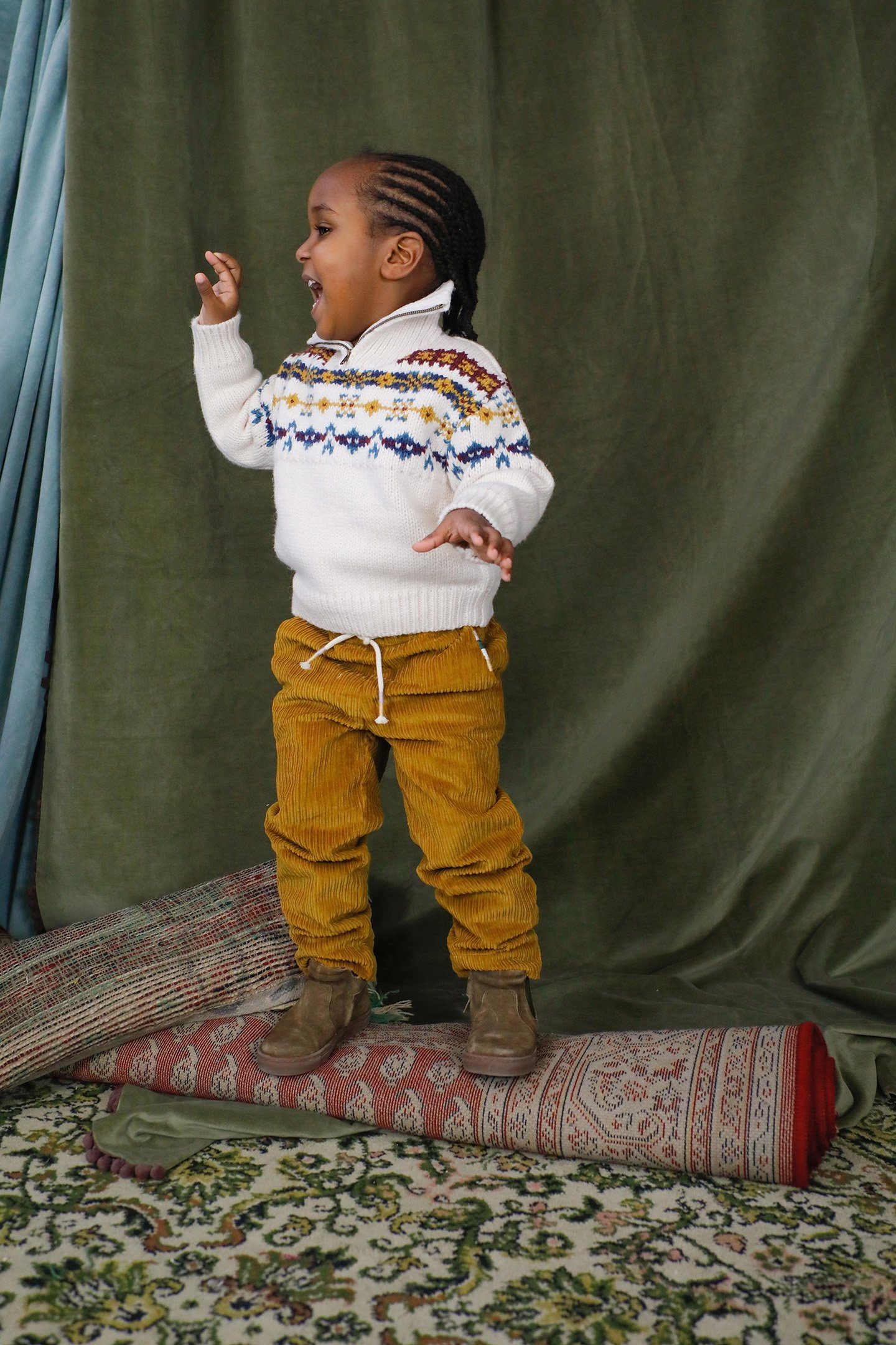 JUMPER USMAN CREAM 1