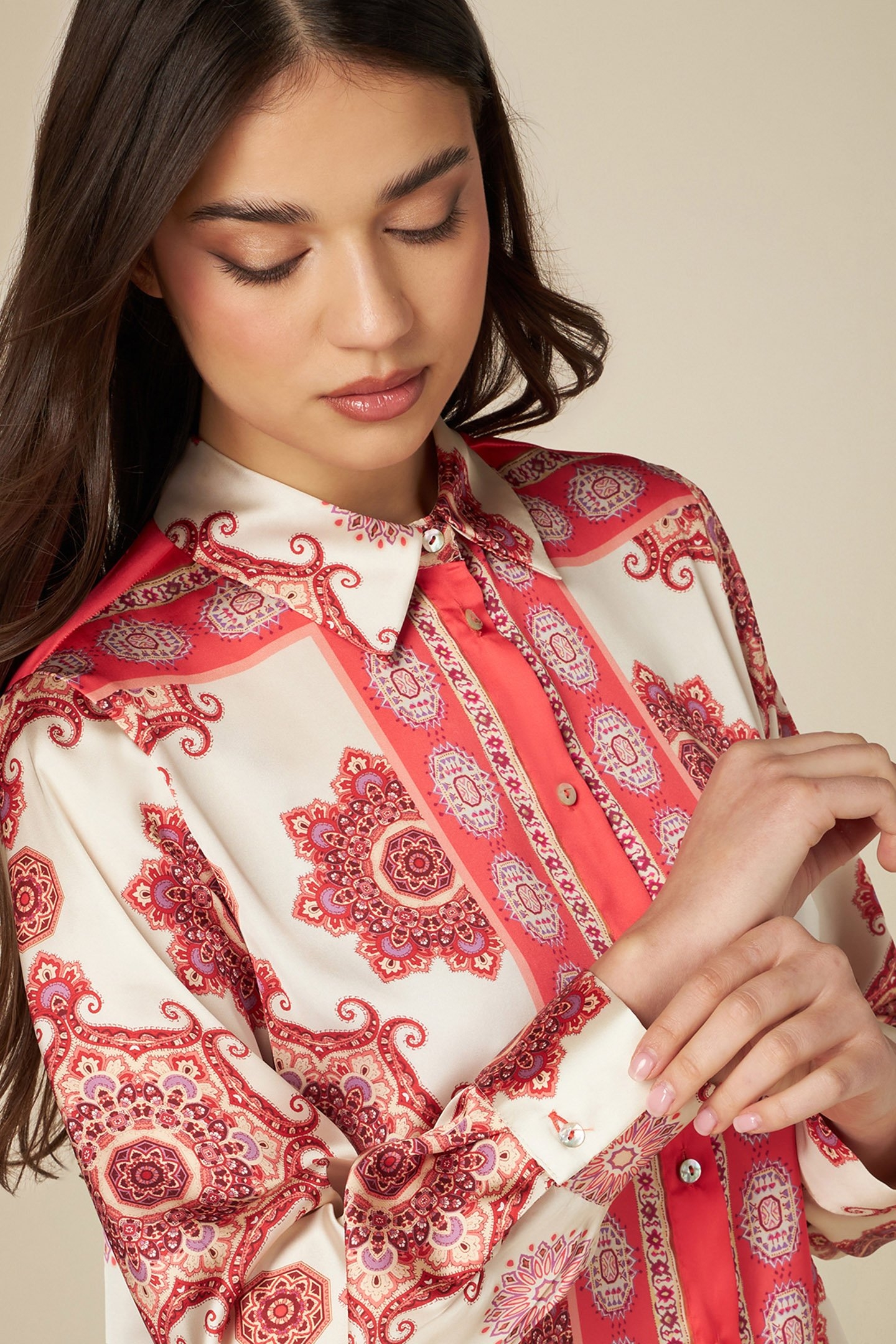 PATTERNED SATIN SHIRT RED 4