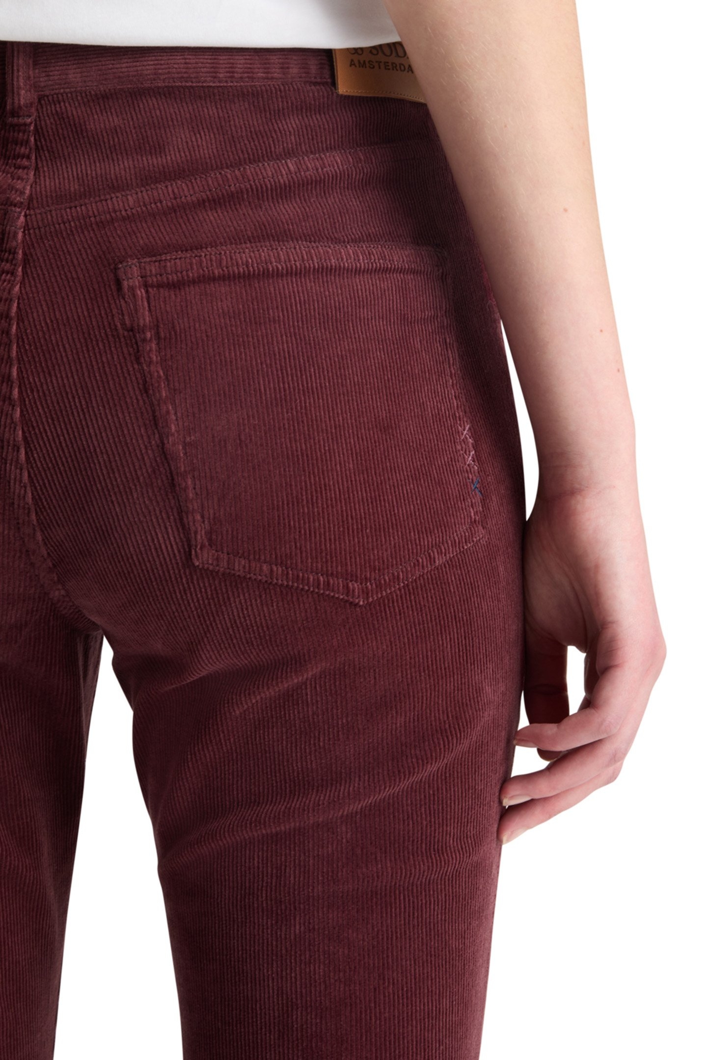 THE CHARM CLASSIC FLARED JEANS IN COLOURED STRETCH CORDUROY 7