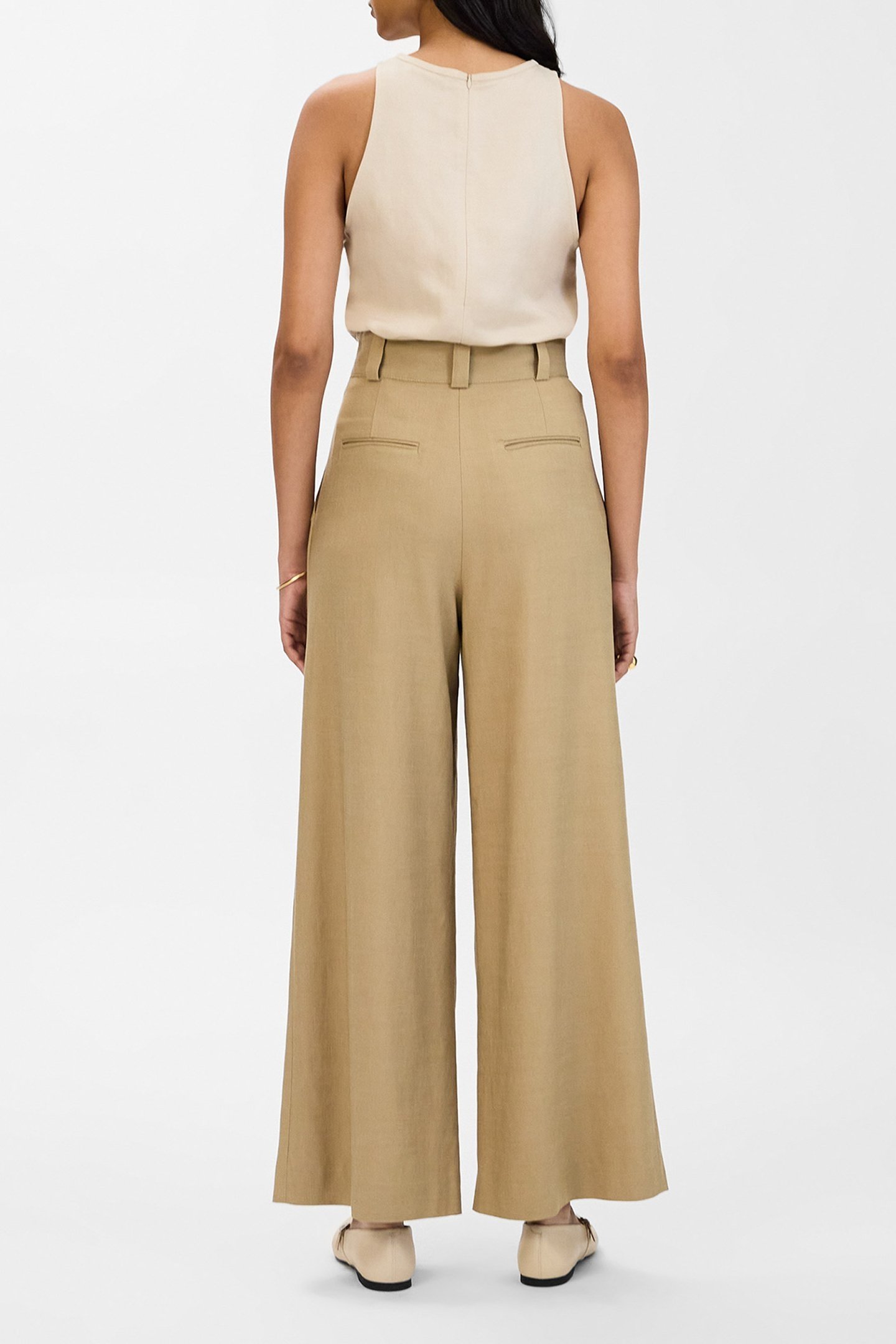 PRESCILLIA ANN GR548 3