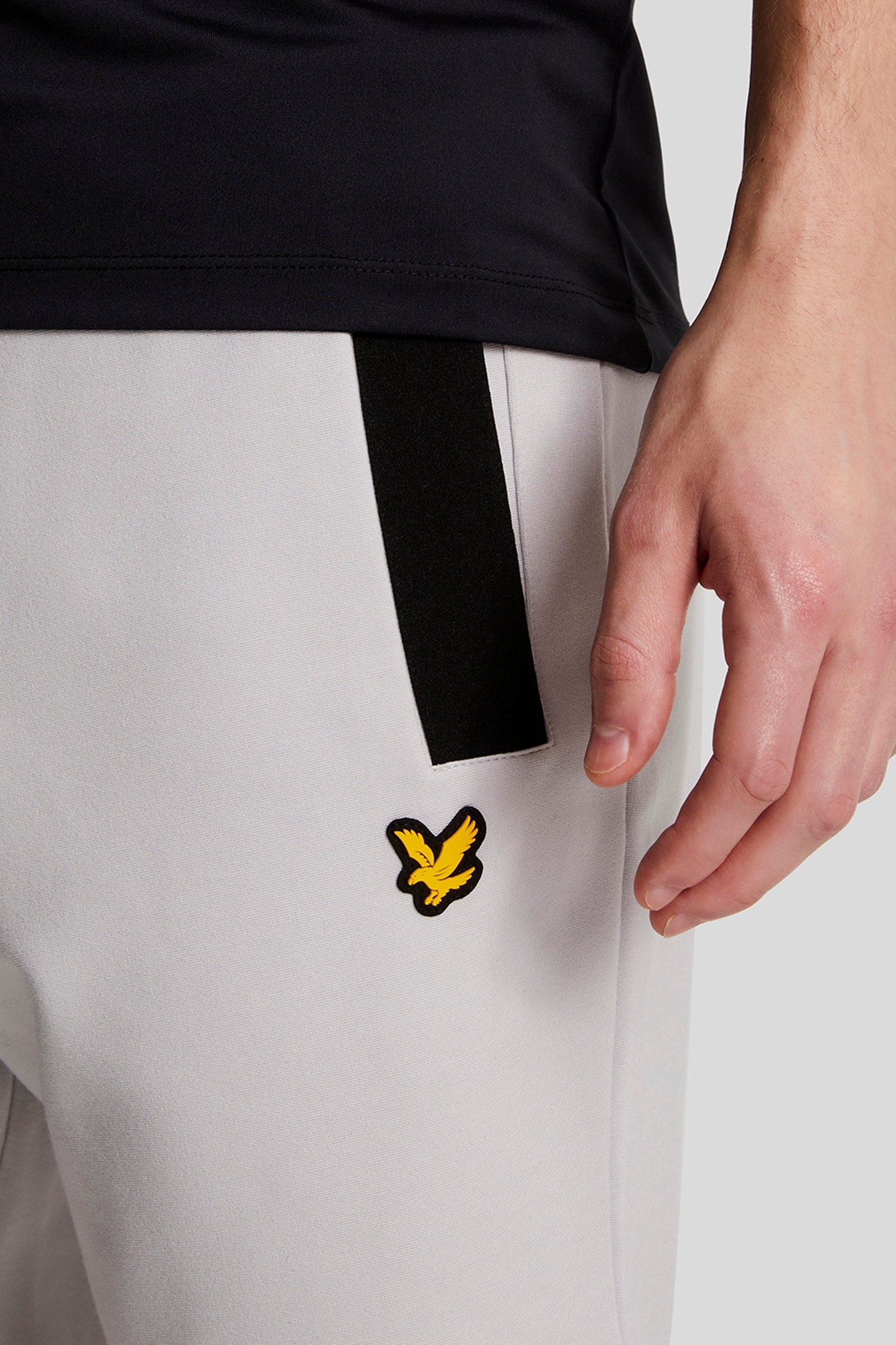 POCKET BRANDED SHORTS PEBBLE 5