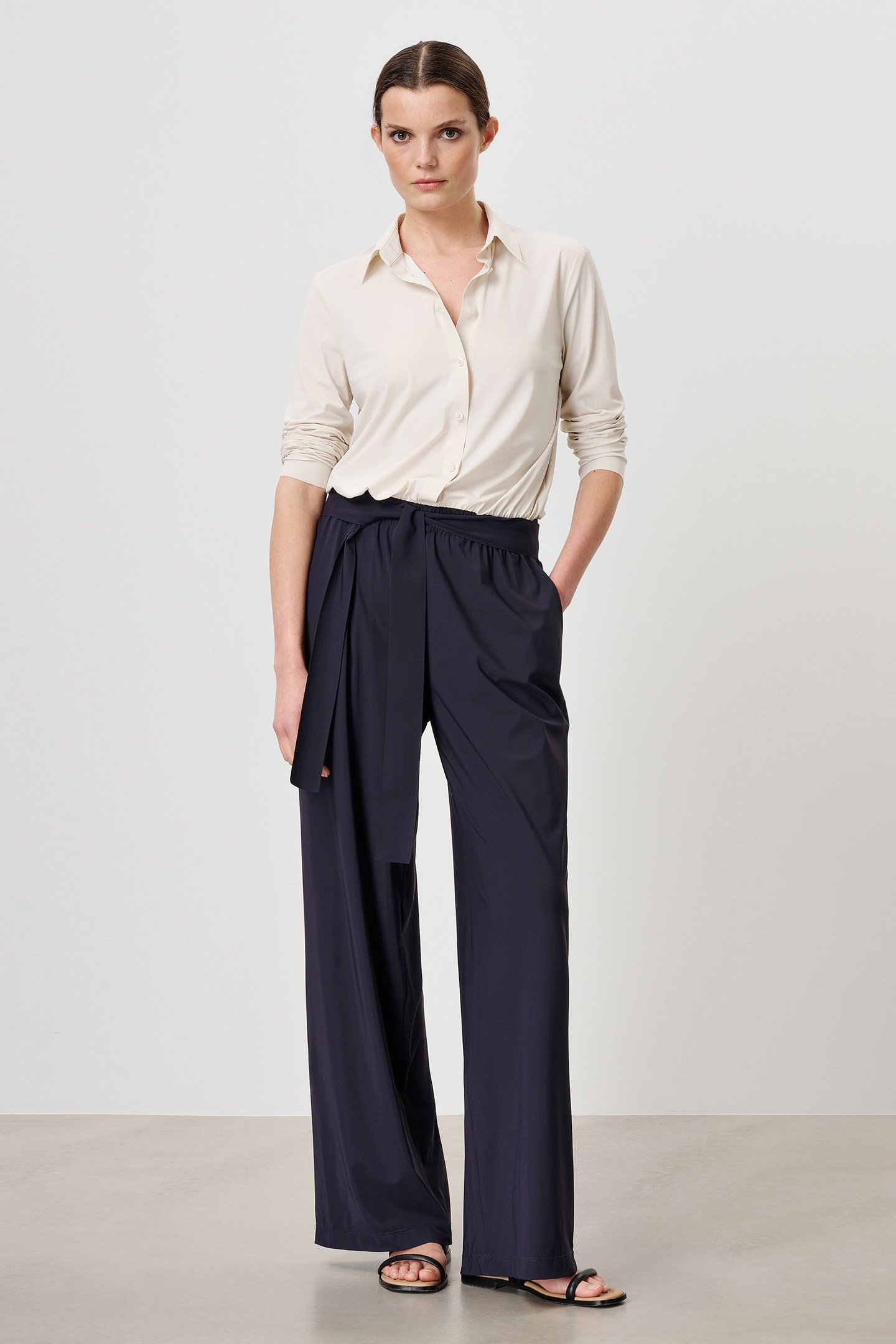 FLORA JUMPSUIT EGGSHELL 1