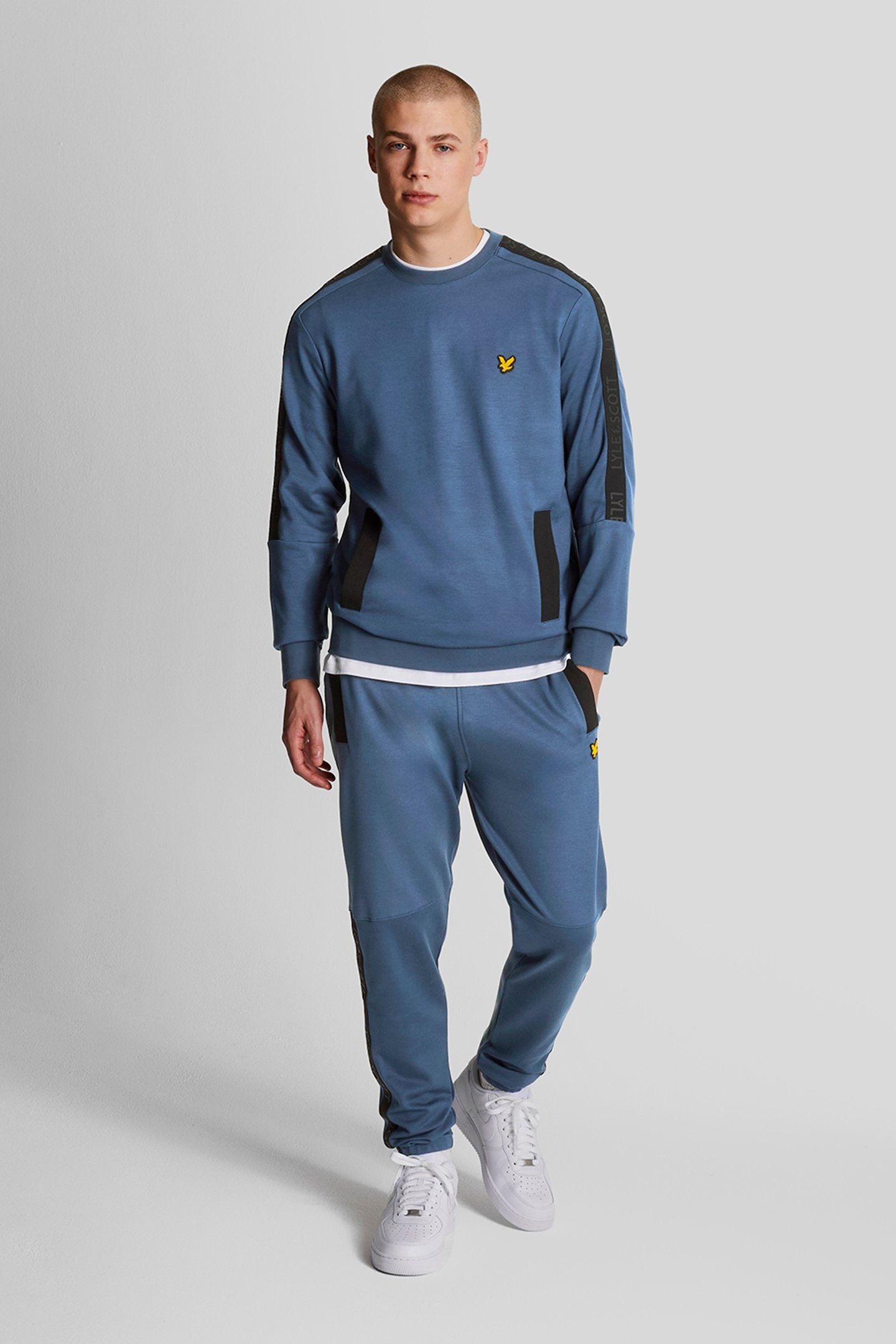 POCKET BRANDED SWEAT CREW LIGHT NAVY 3