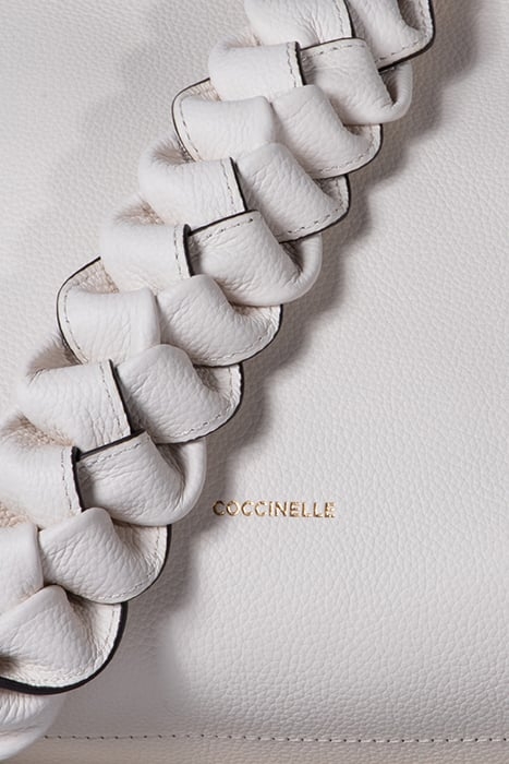 HANDBAG IN LEATHER 6