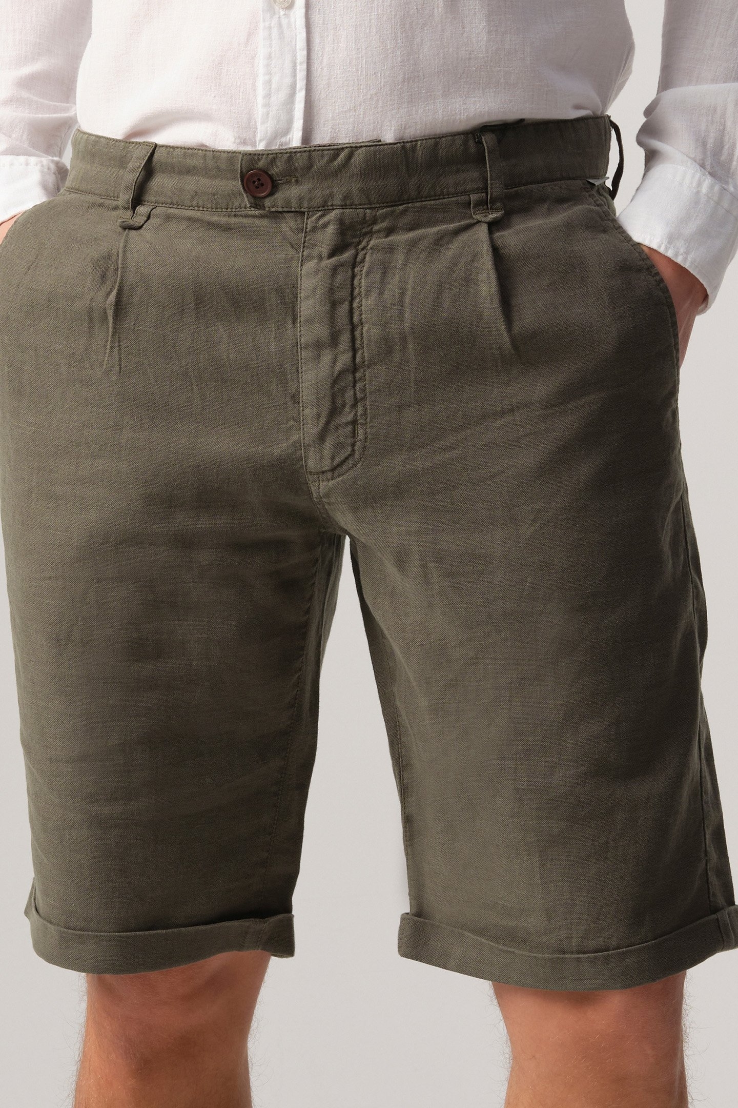 JAAP SHORT BURNED GREEN 4