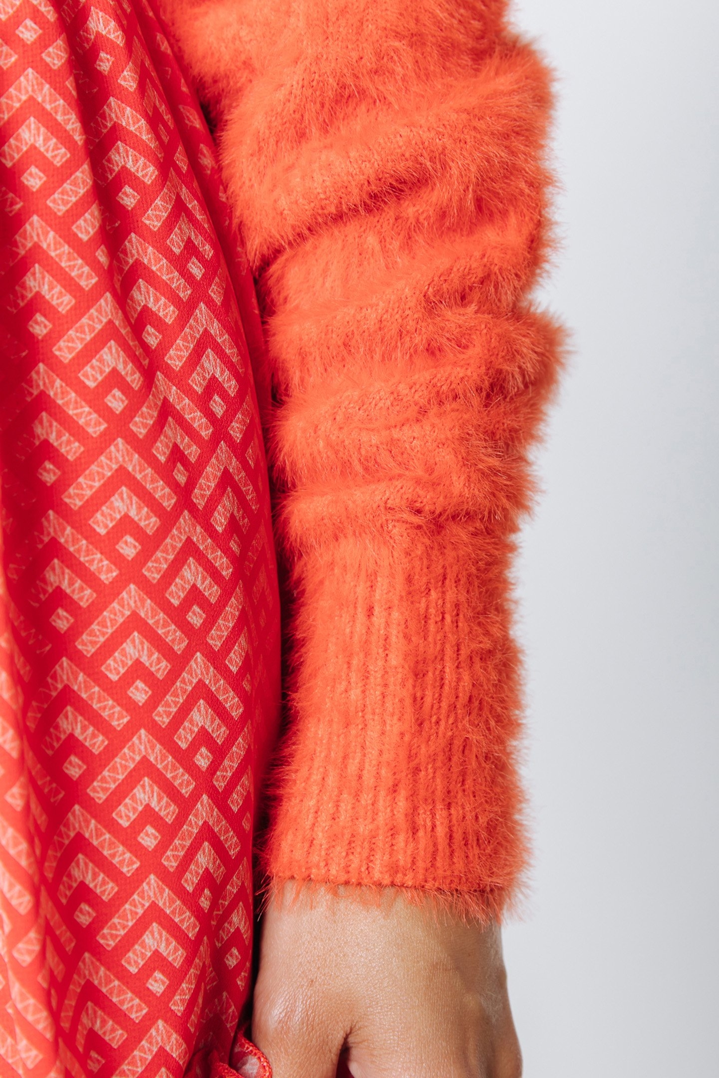 WHITNEY CROPPED KNITTED SWEATER BRIGHT ORANGE 5