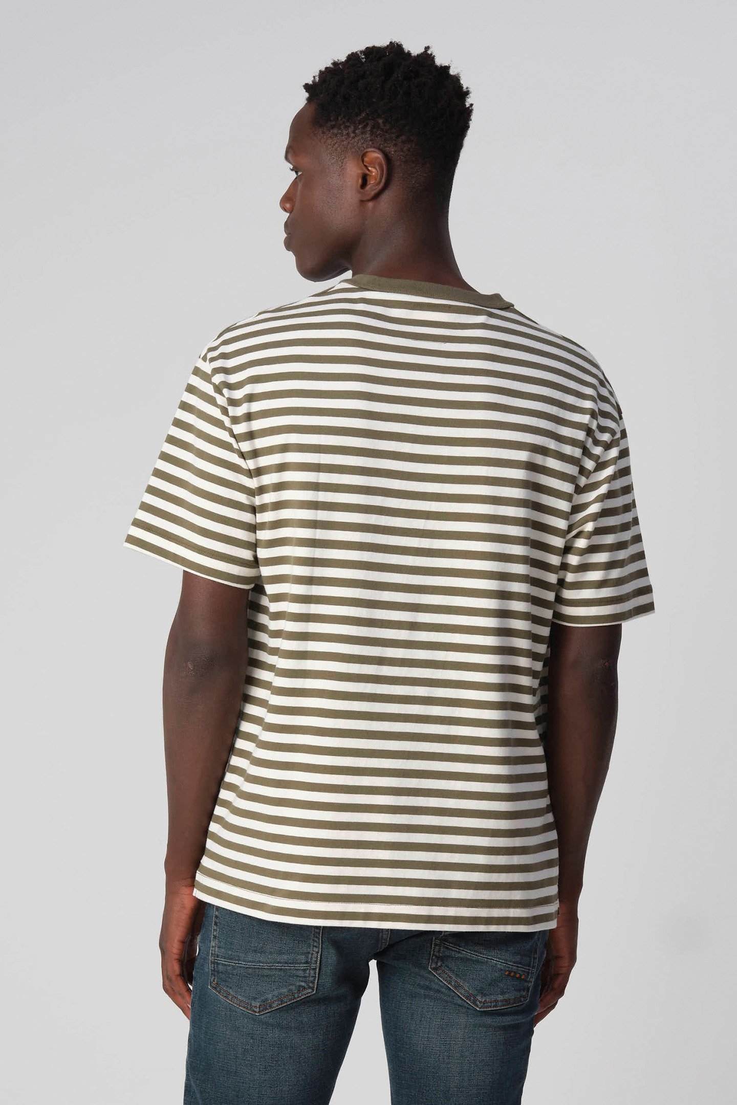 JOHNNY T-SHIRT KM OLIVE NIGHT 2