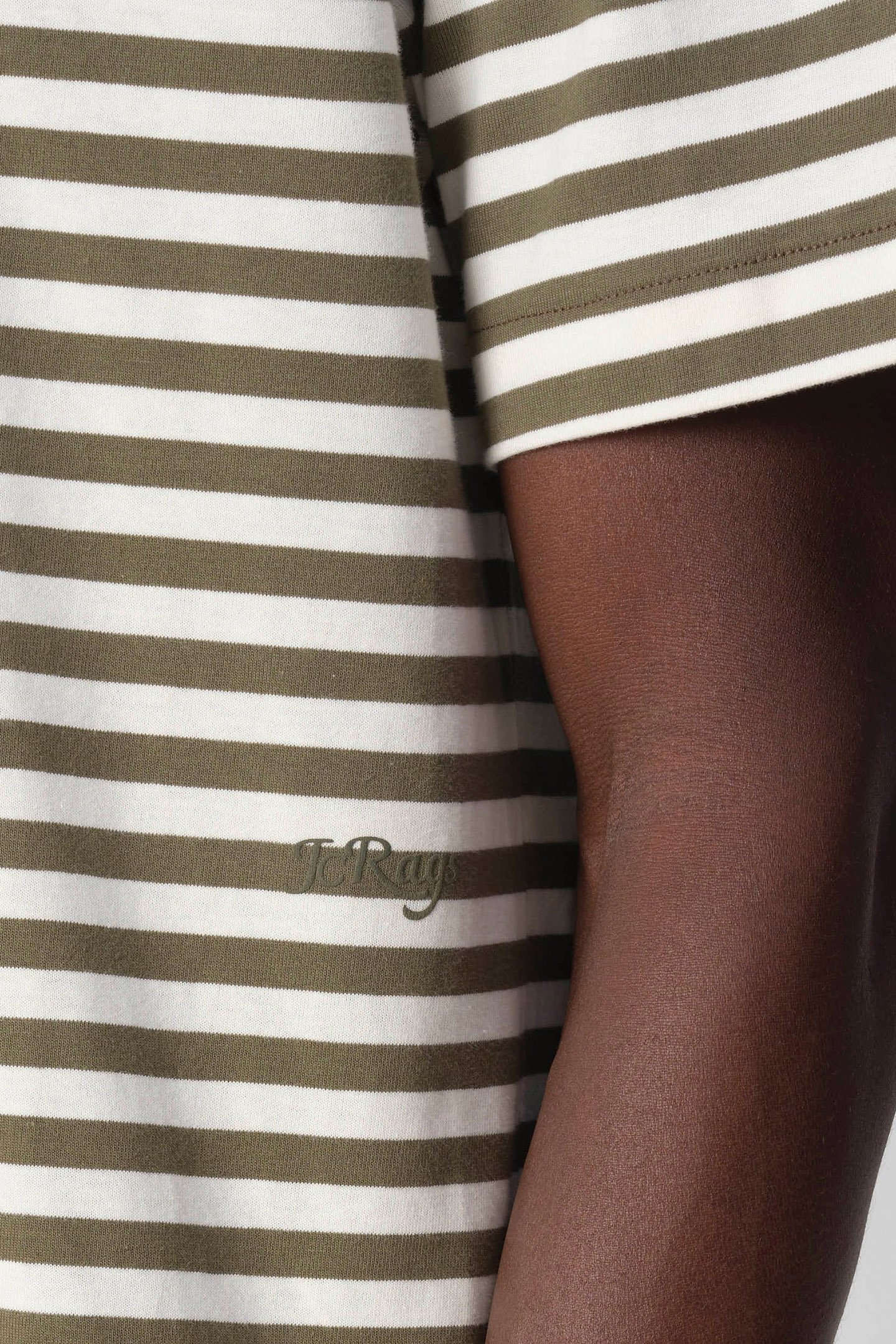 JOHNNY T-SHIRT KM OLIVE NIGHT 4