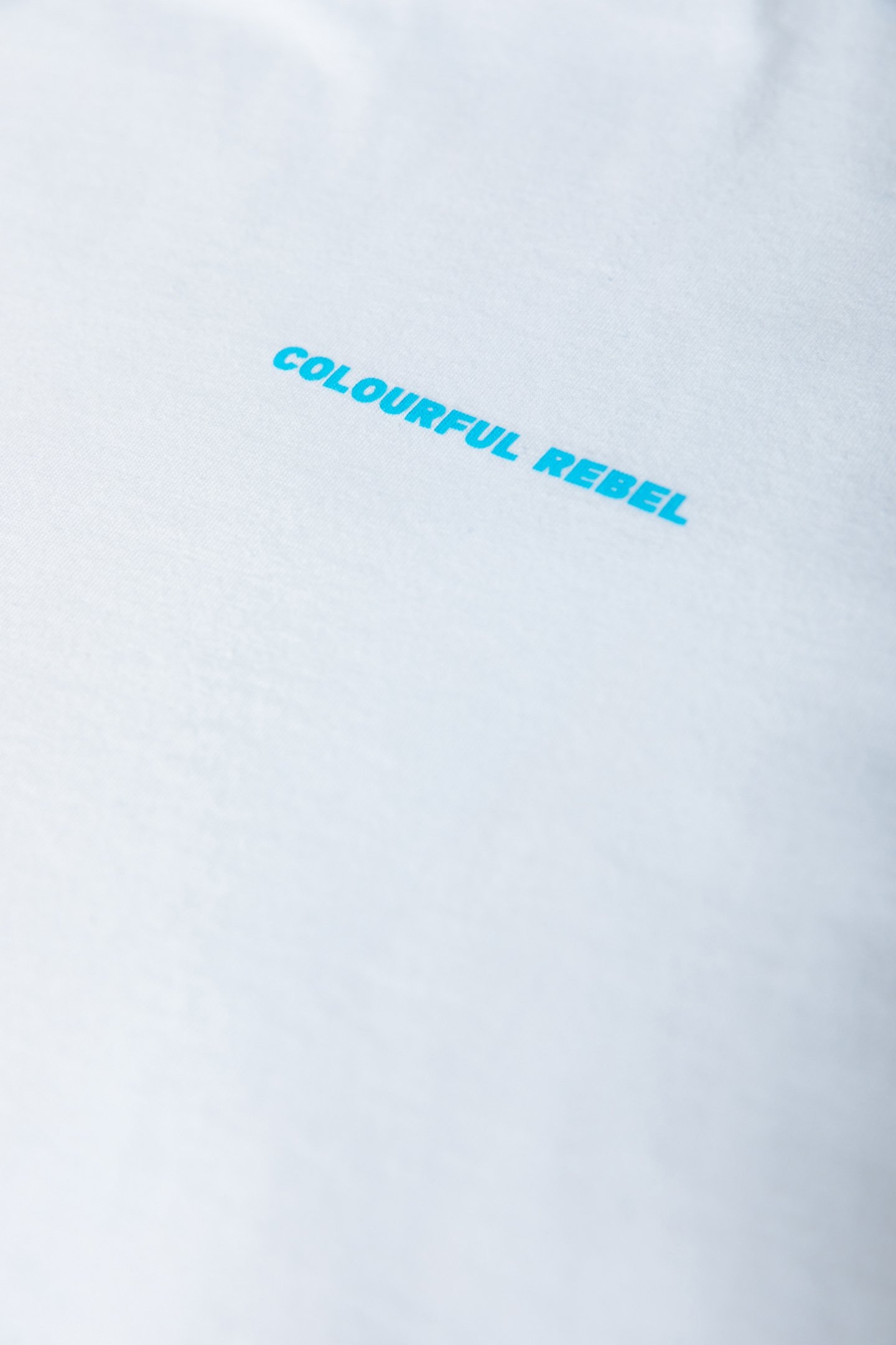 GRADIENT POSTER LOOSEFIT TEE STANDARD WHITE 3