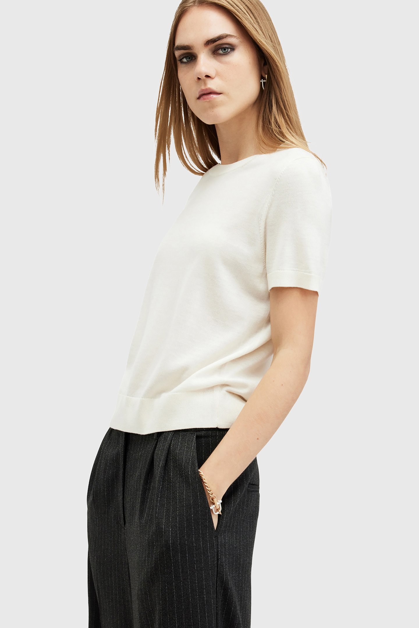 BERN TEE CHALK WHITE 5