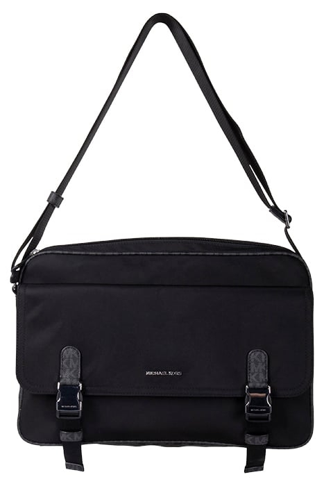 UTILITY FLAP MESSENGER BAG IN BLACK 1