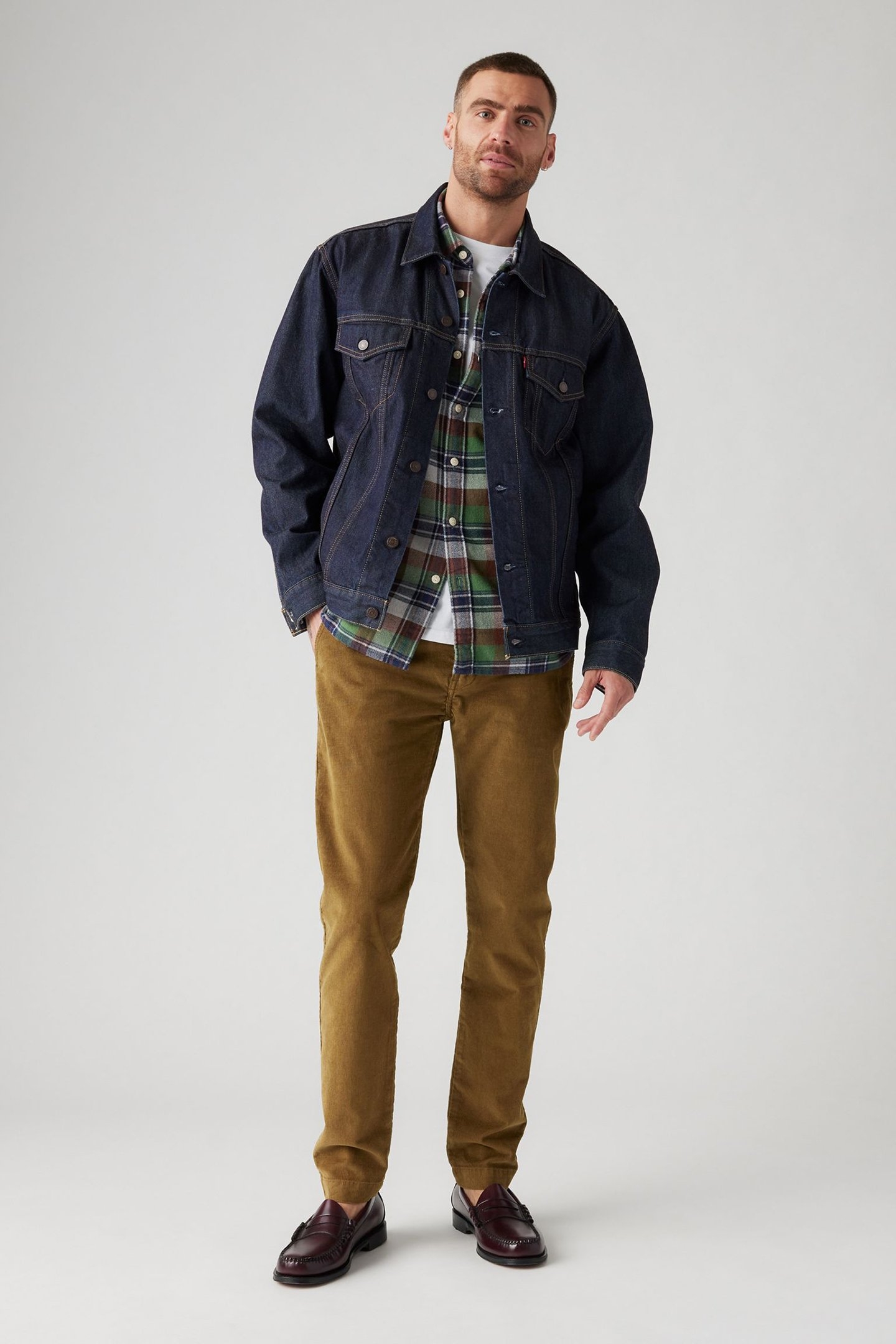 XX CHINO SLIM II KARLA BROWN S 14W CORD 6