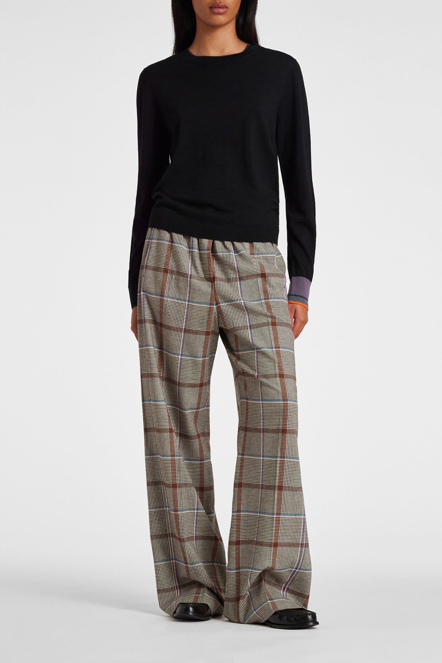 KNITTED SWEATER CREW NECK BLACK 3