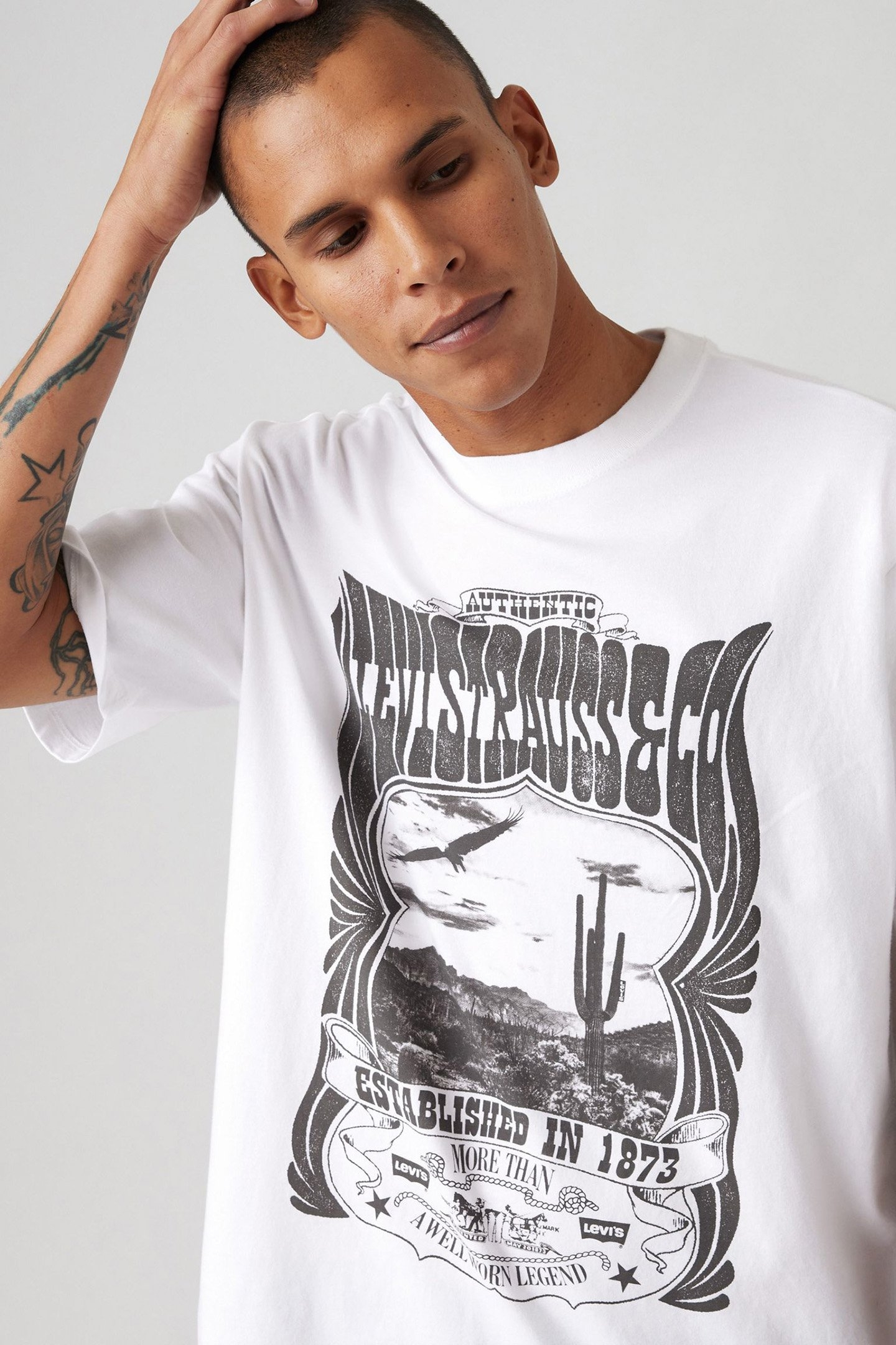 VINTAGE FIT GRAPHIC TEE CONCERT TEE WHITE 5