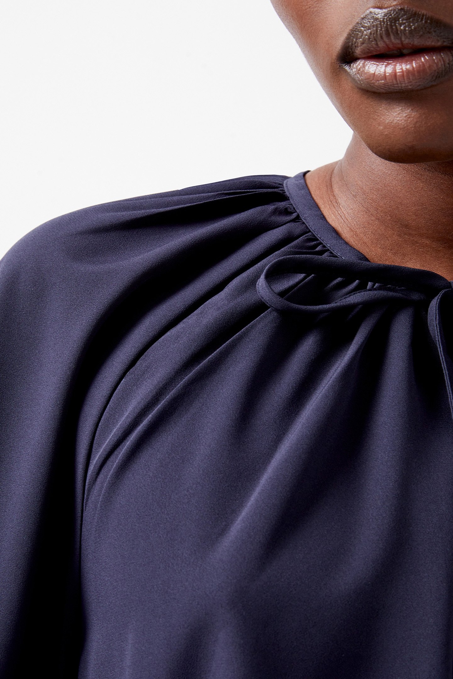 CAPRIANA CREPE LIGHT TOP MARINE 4