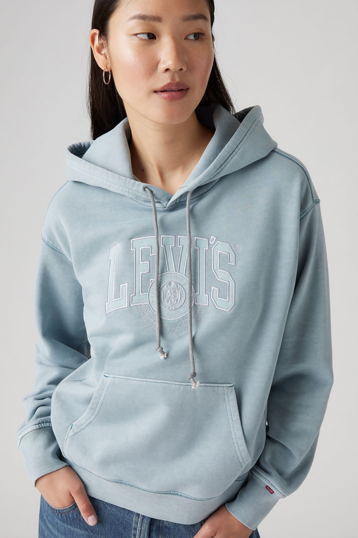 GRAPHIC HERITAGE HOODIE APPLIQUE 4