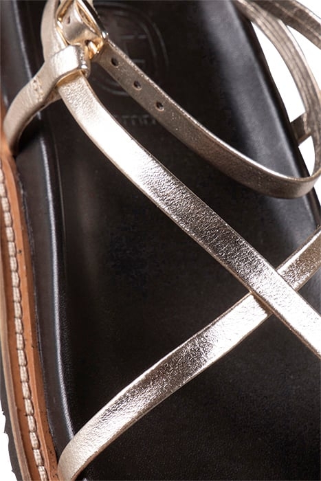 COMMA SHOES SILVER 4