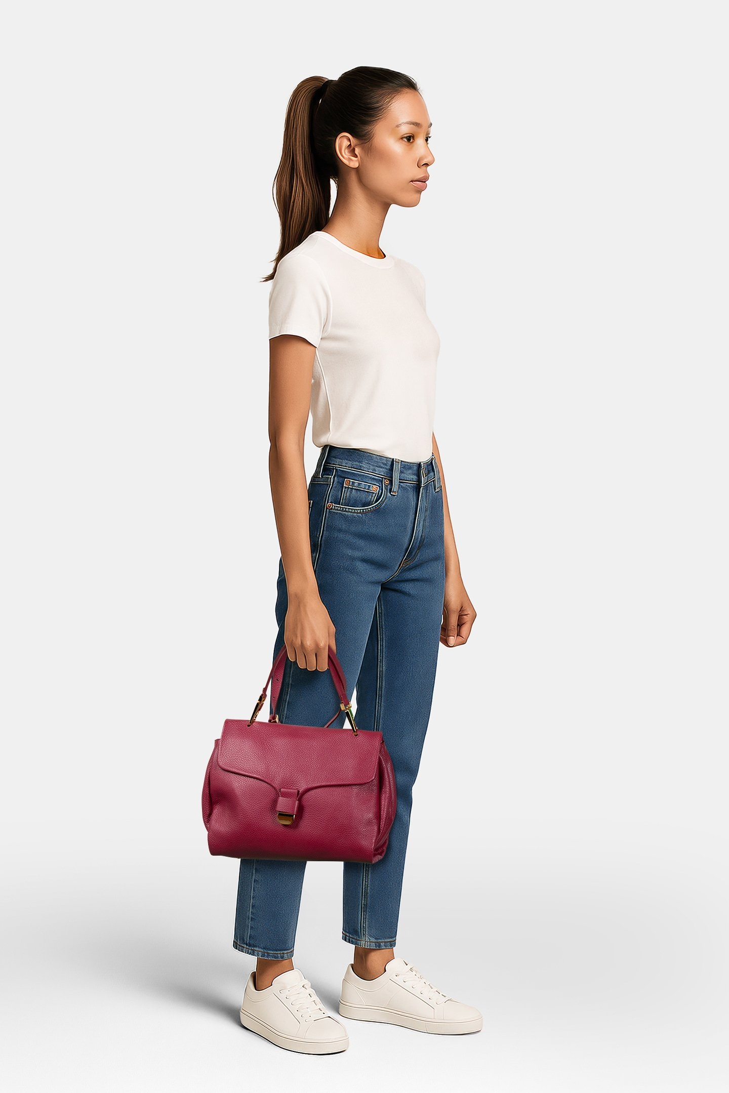 HANDBAG IN LEATHER 1