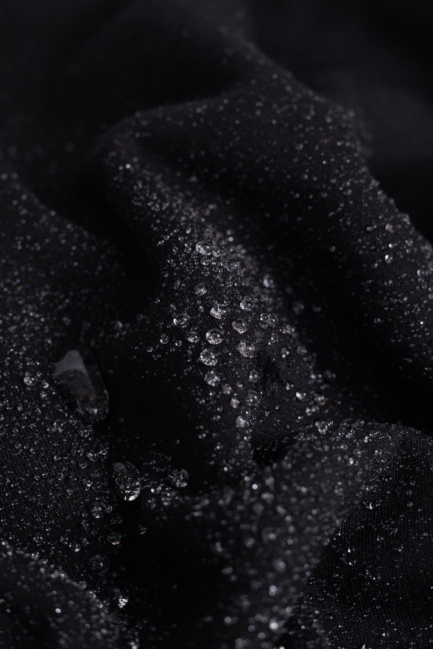 BLACK ZIPPED WATERPROOF BREATHABLE CARDIGAN 8