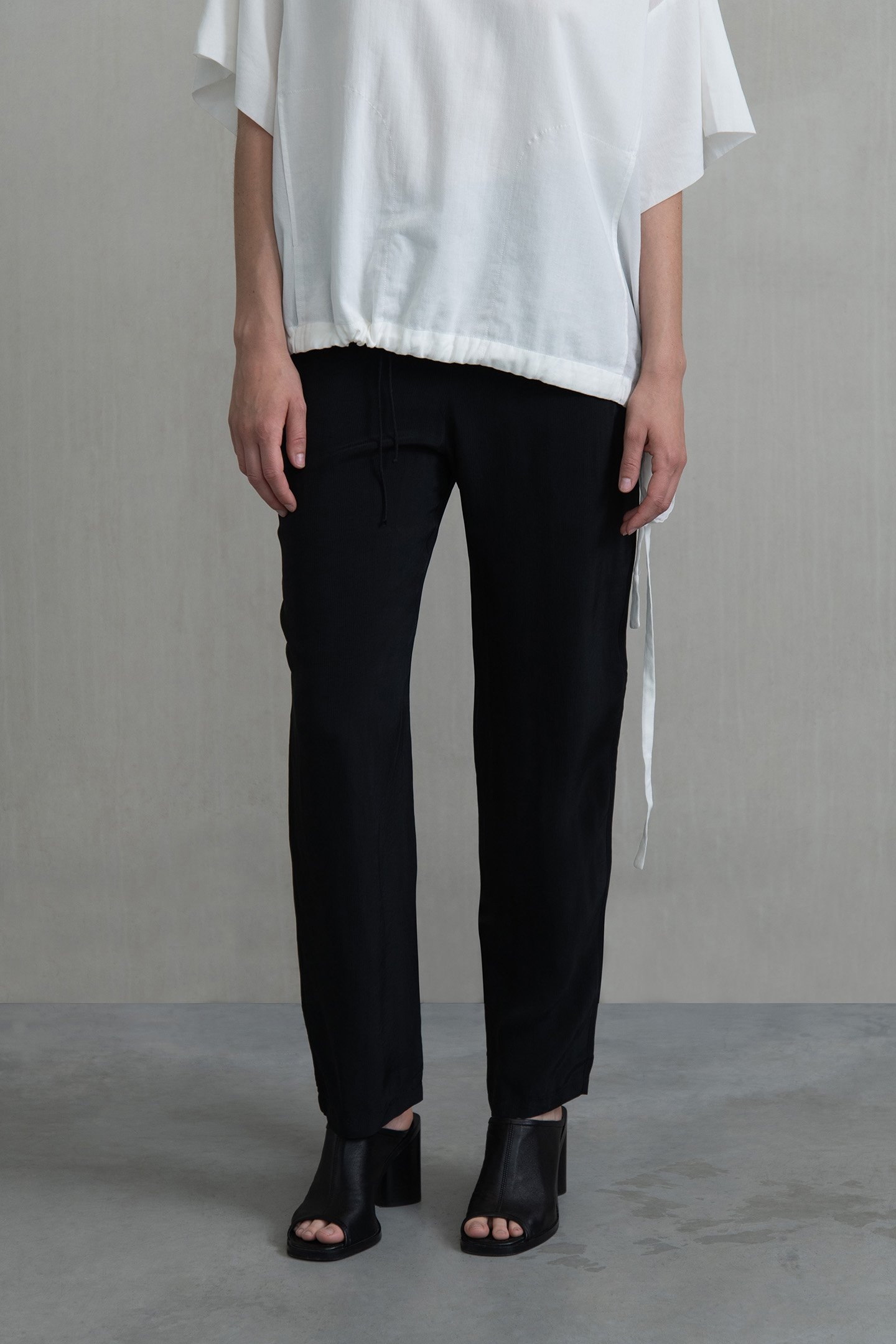 HARJO C TROUSERS BLACK 1