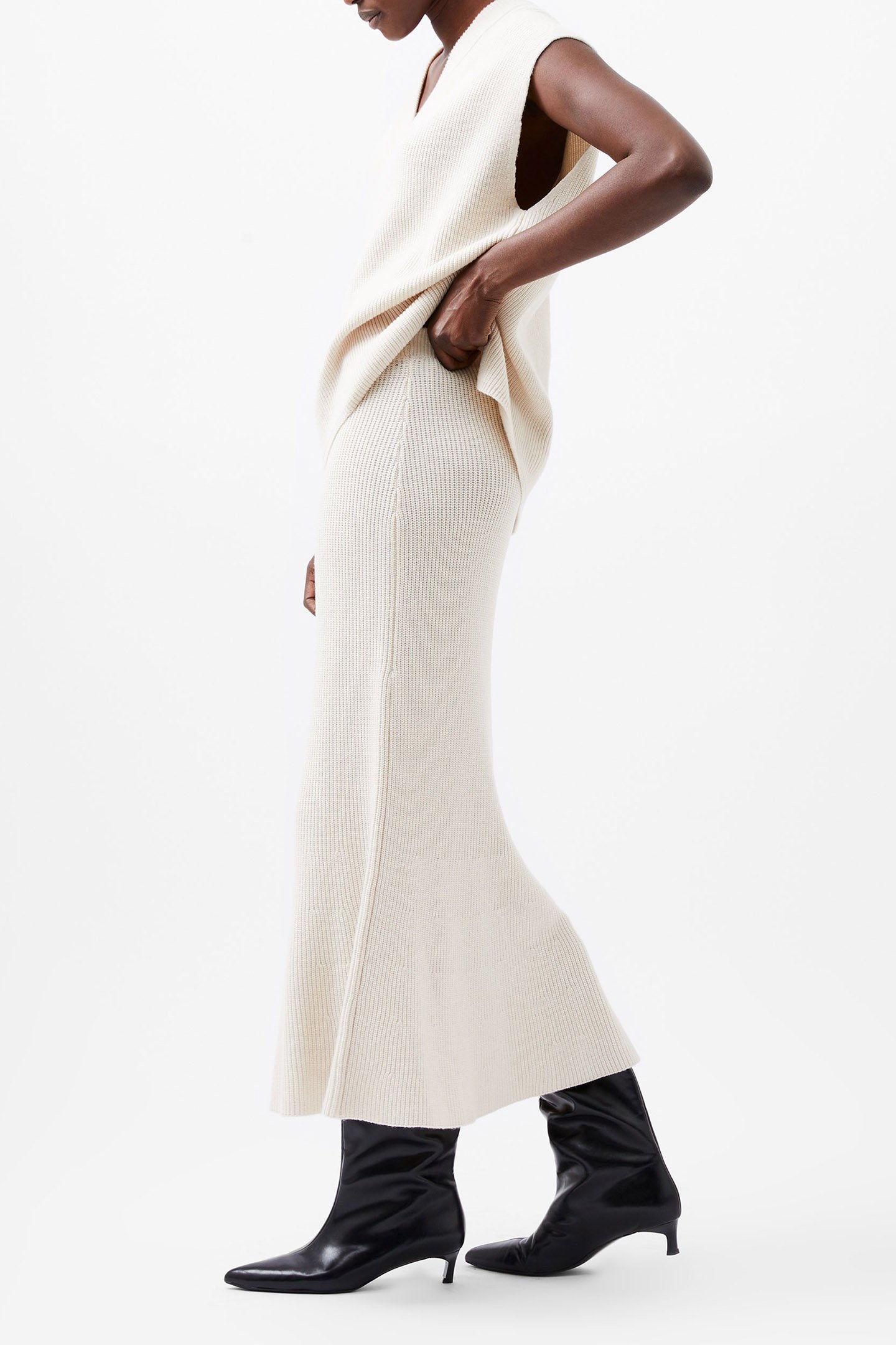 NARIKO RIB VEST OATMEAL MEL 4