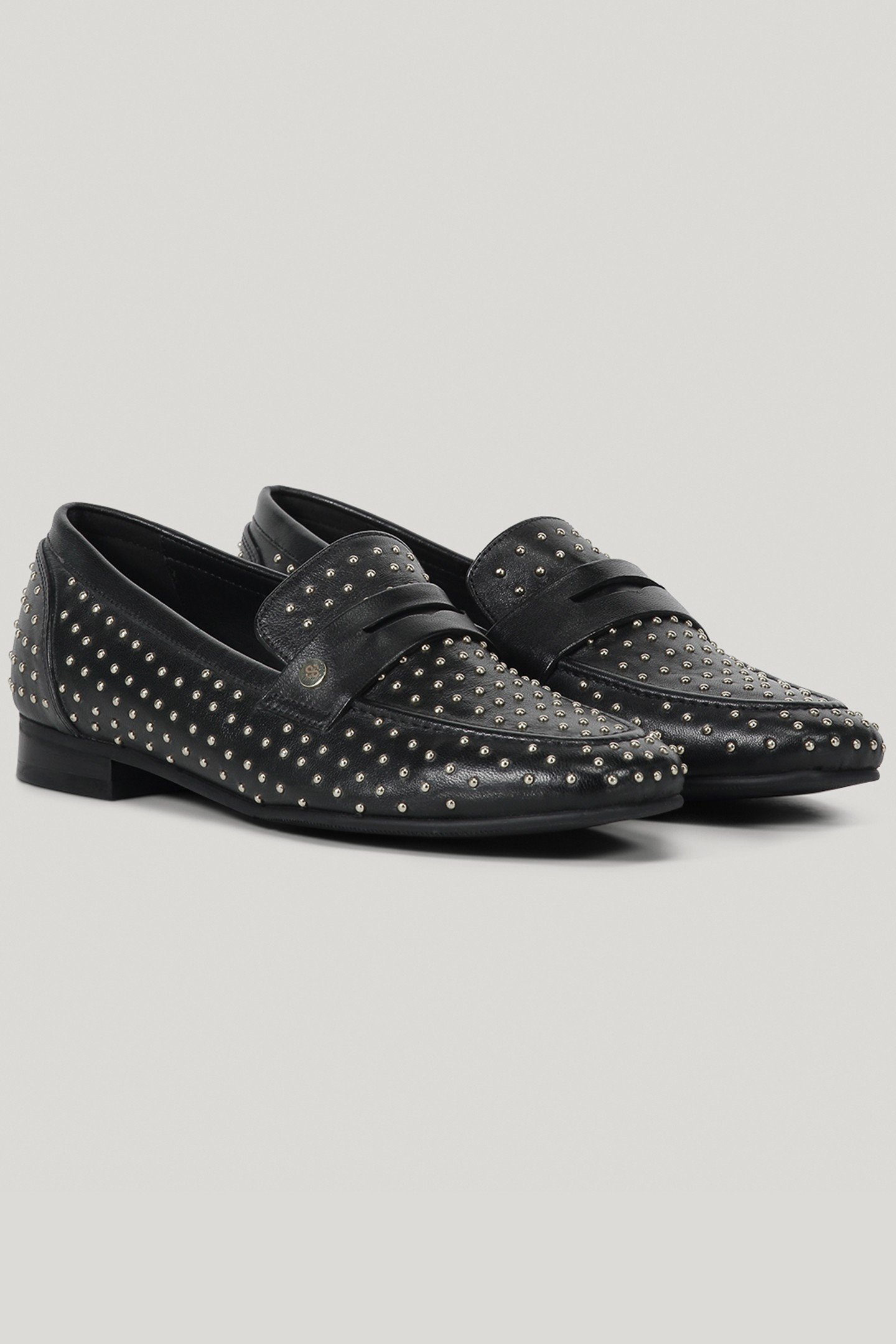 LEATHER STUDDED LOAFER BLACK 1