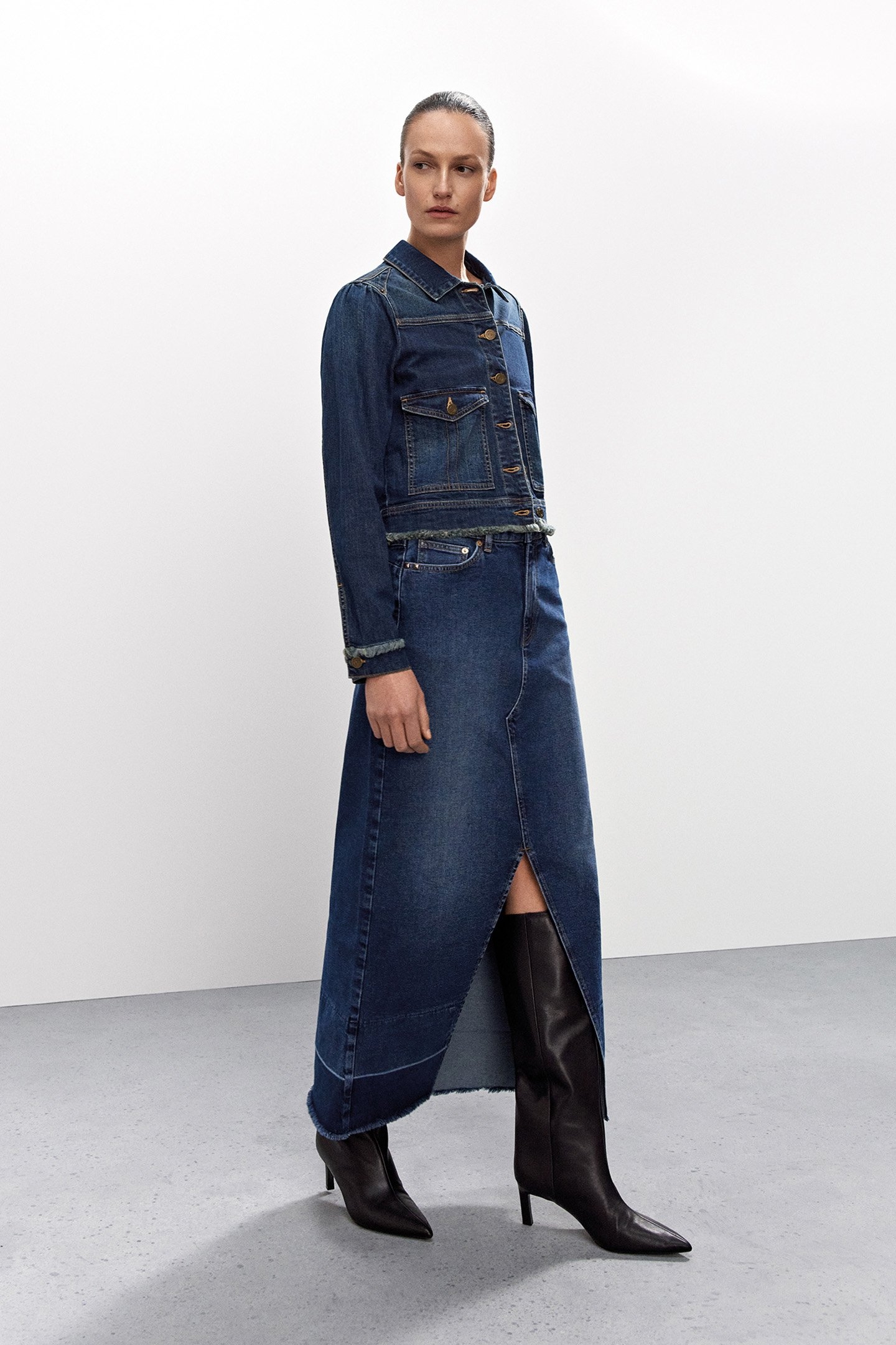 SLIM JEANS JACKET LIGHT WEIGHT COTTON BLUES 5