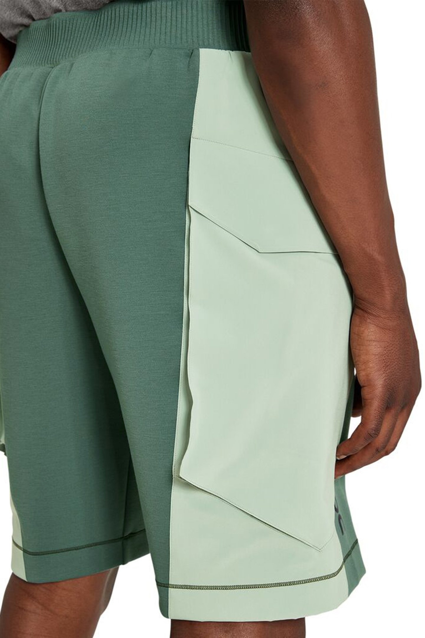 MOVEMENT SHORTS 1 IVY MOSS 4