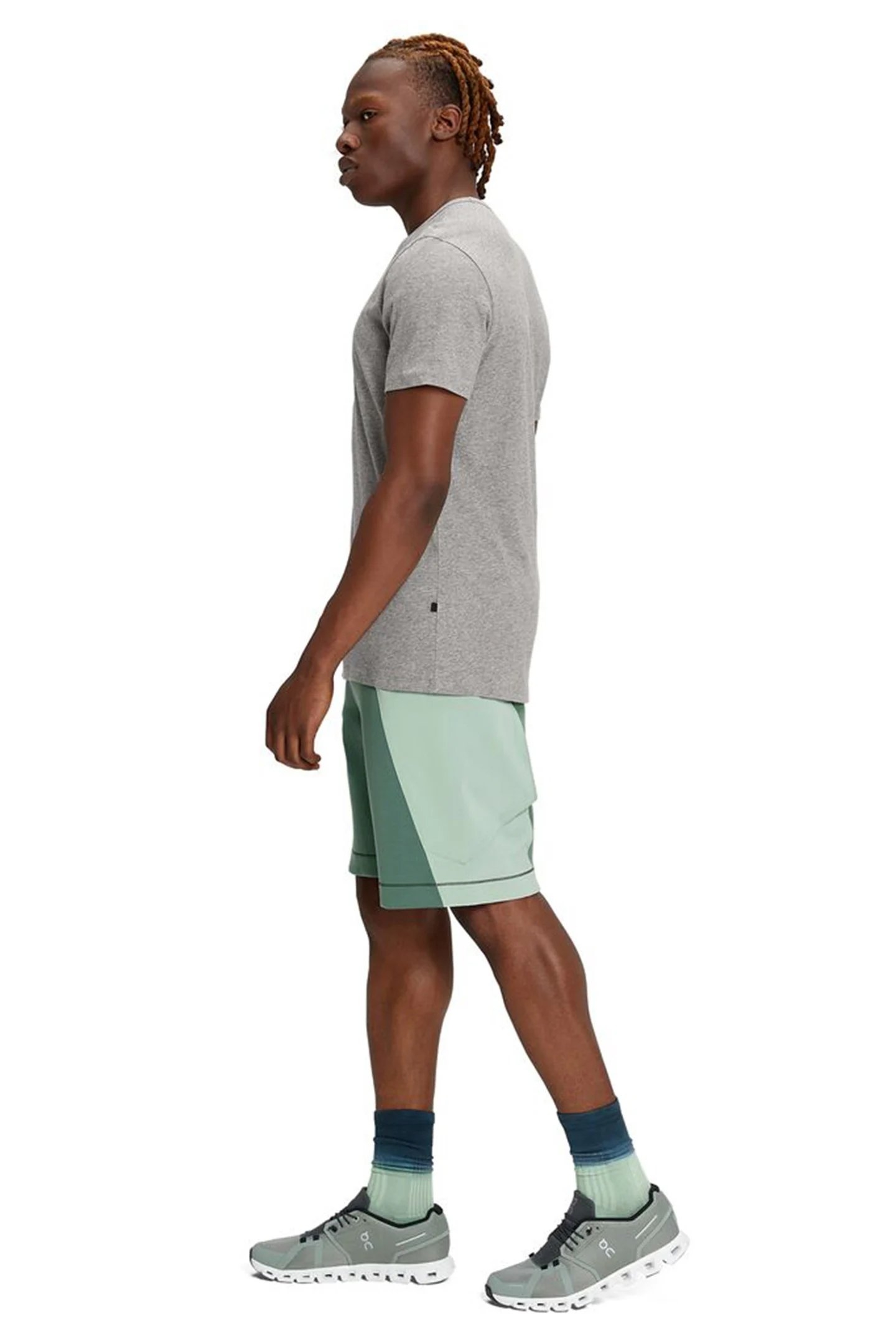 MOVEMENT SHORTS 1 IVY MOSS 3