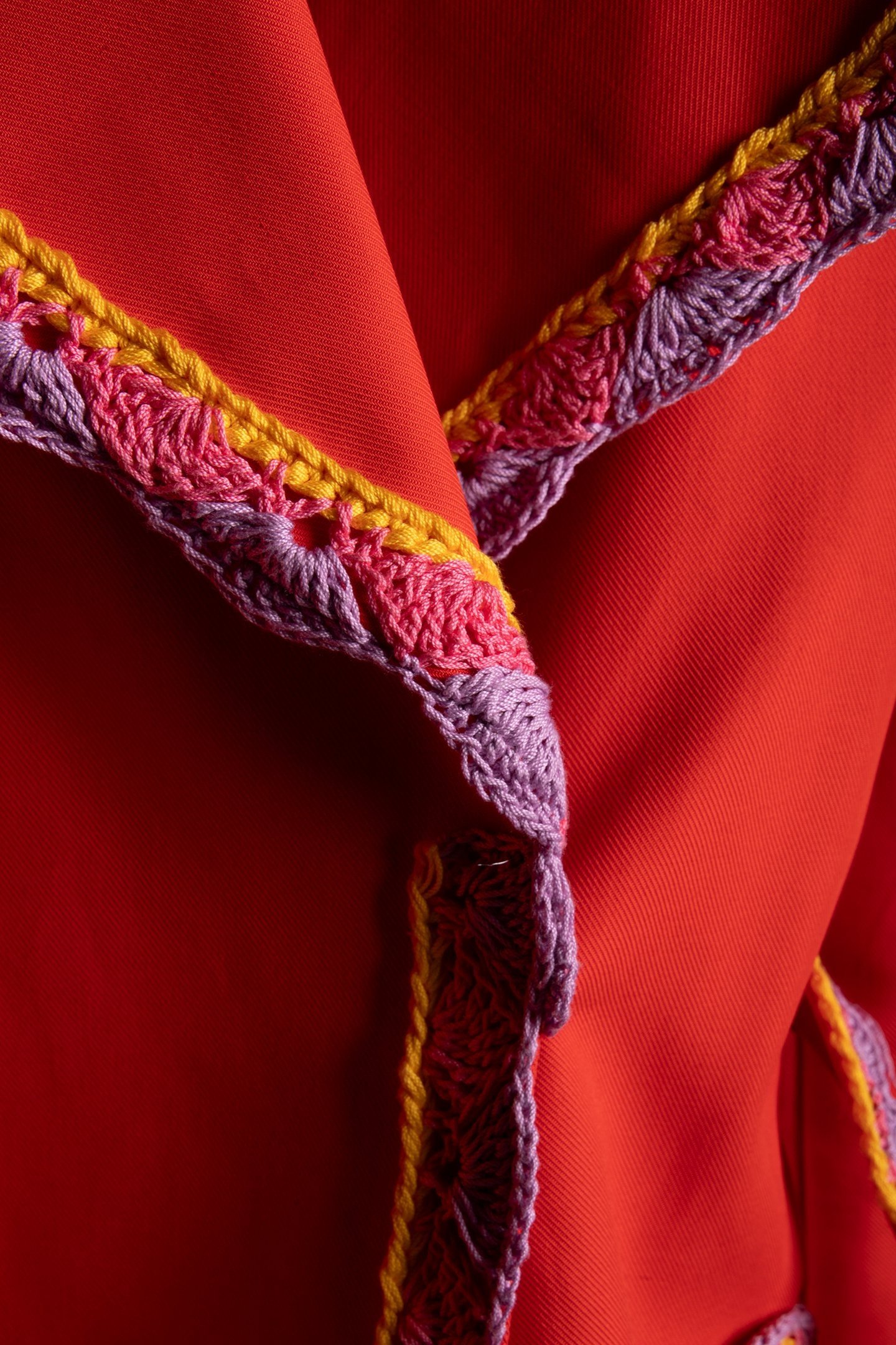 GABARDINE TRENCH COAT CROCHET DETAILS RED 4