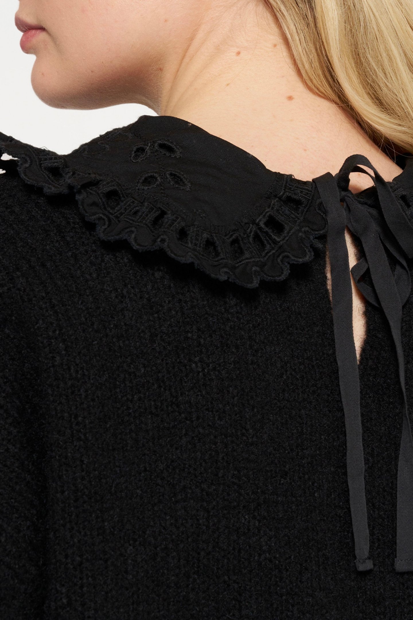 SHORT SLEEVE RUFFLE KNIT SWEATER BLACK 7
