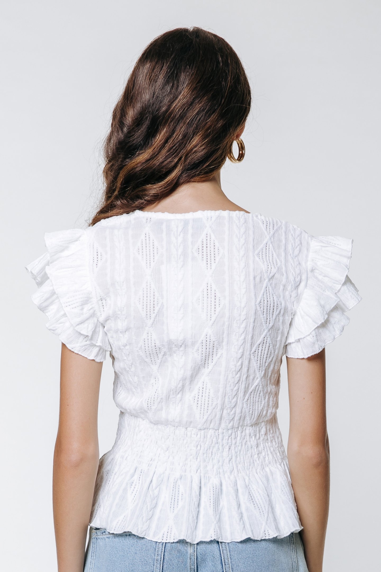 UNA BRODERIE RUFFLE SLEEVE TOP OFF WHITE 2
