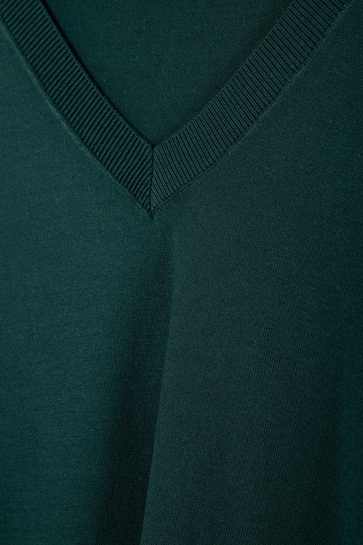 SARA LS V NECK TOP S KINDGOM JADE 4