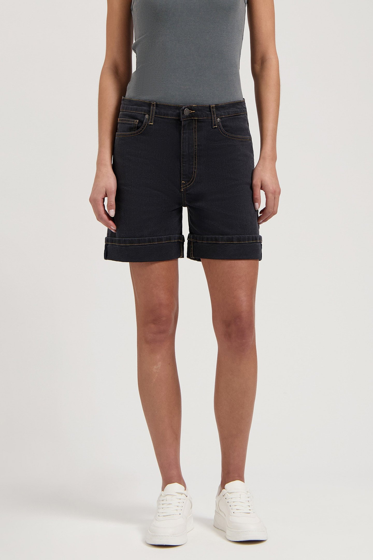 SUZY MID SHORT - BLACKDIP BLACKDIP 6