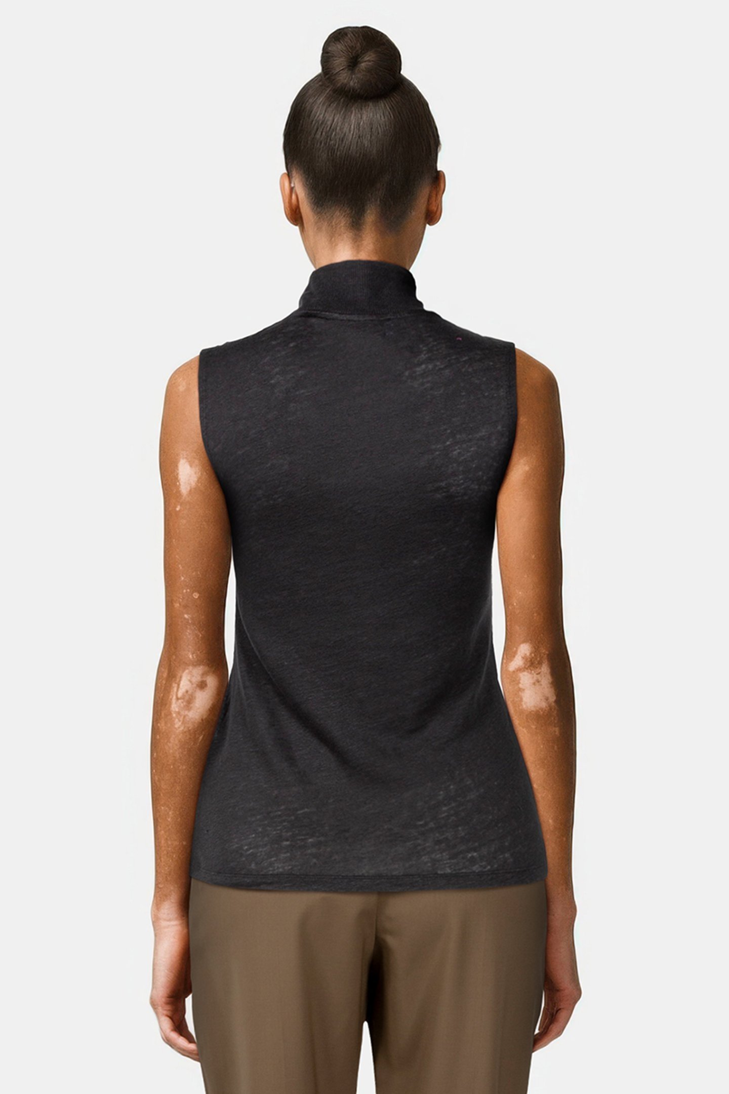 GALET TANK TOP BLACK 2