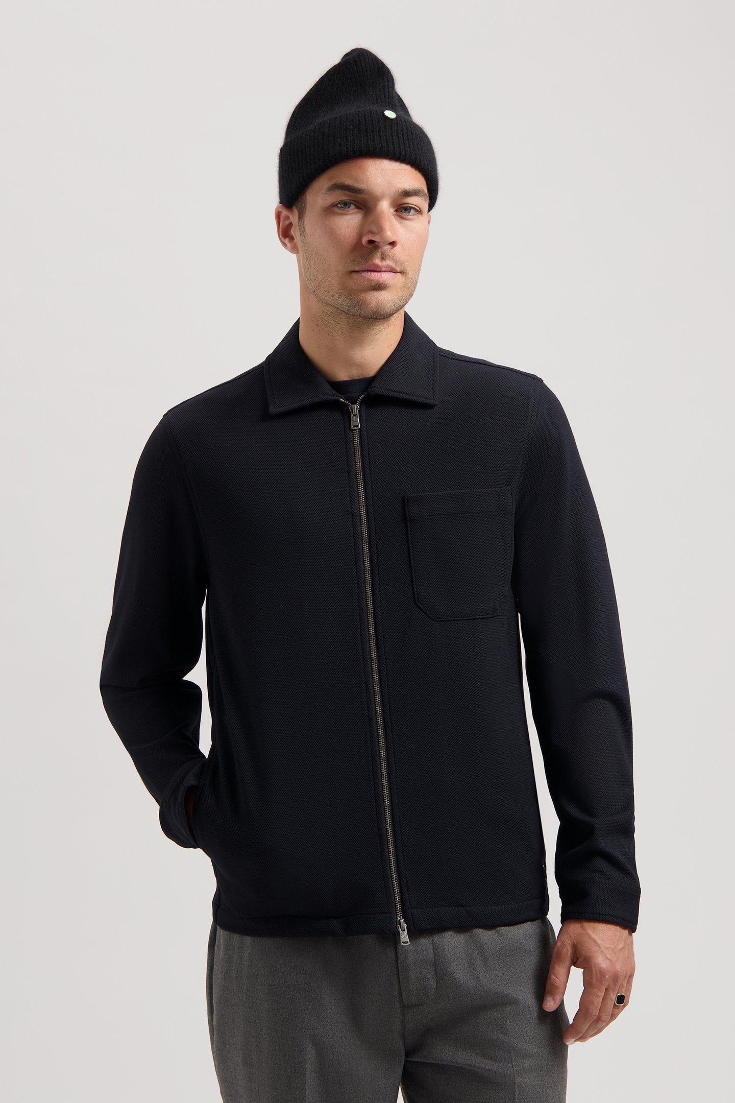 DS_PIKE OVERSHIRT BLACK 1