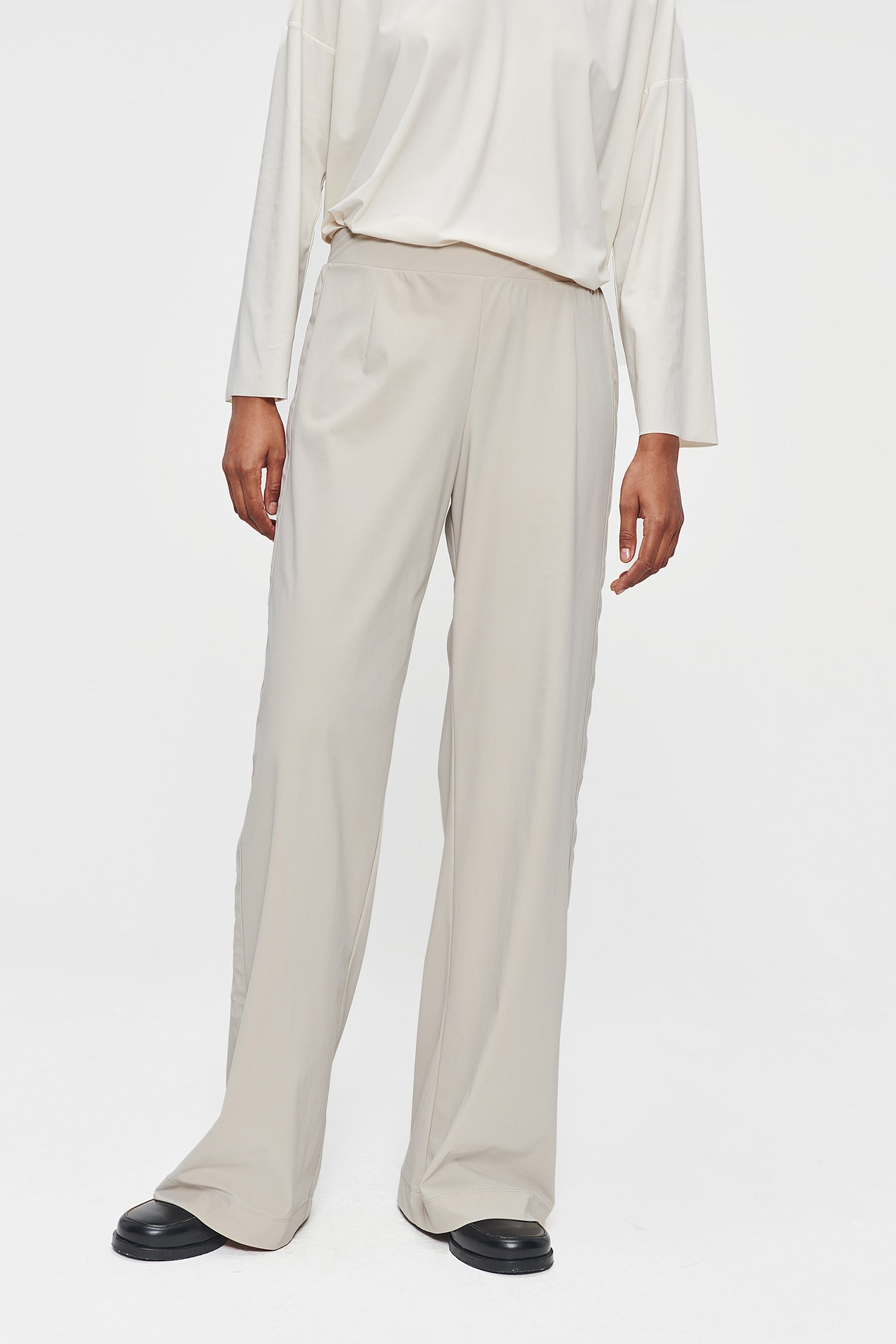 IT JERSEY EASY PANTS SAND 1