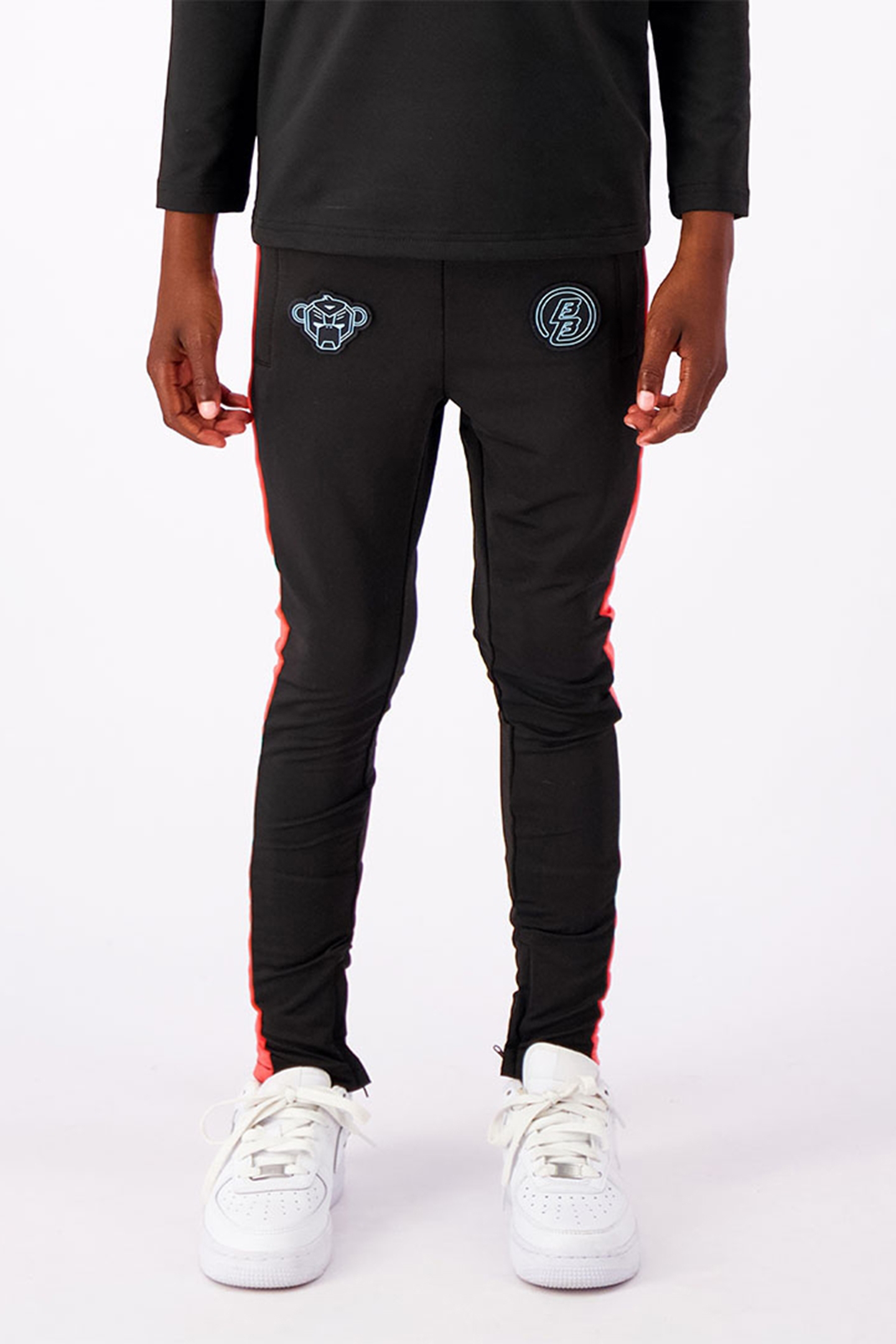JR. FOOTBALL TRACKPANTS BLACK 1