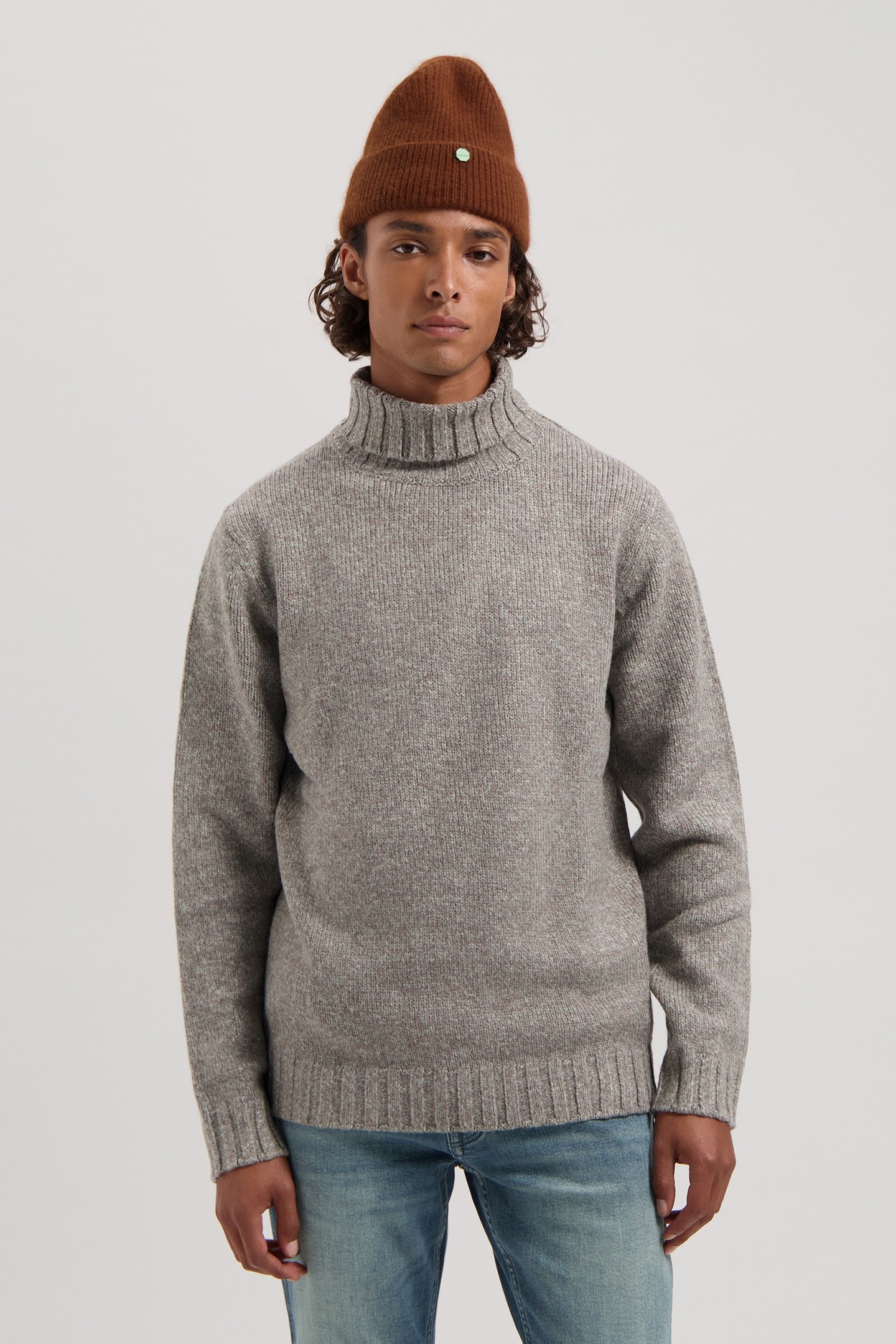 DS_OVE TURTLENECK DRIFT WOOD 1