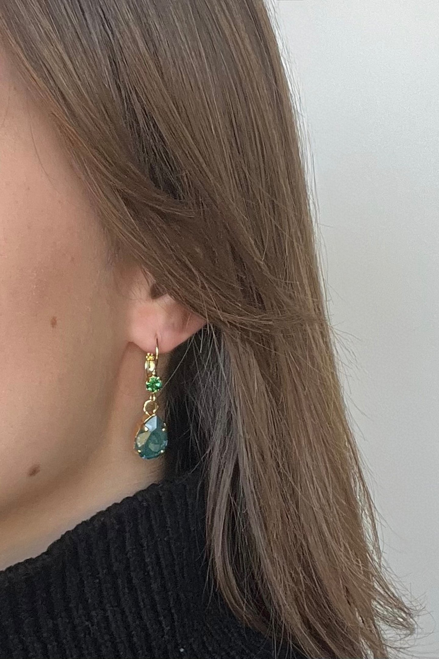 CLASSIC MINI PINE GREEN EARRINGS 2