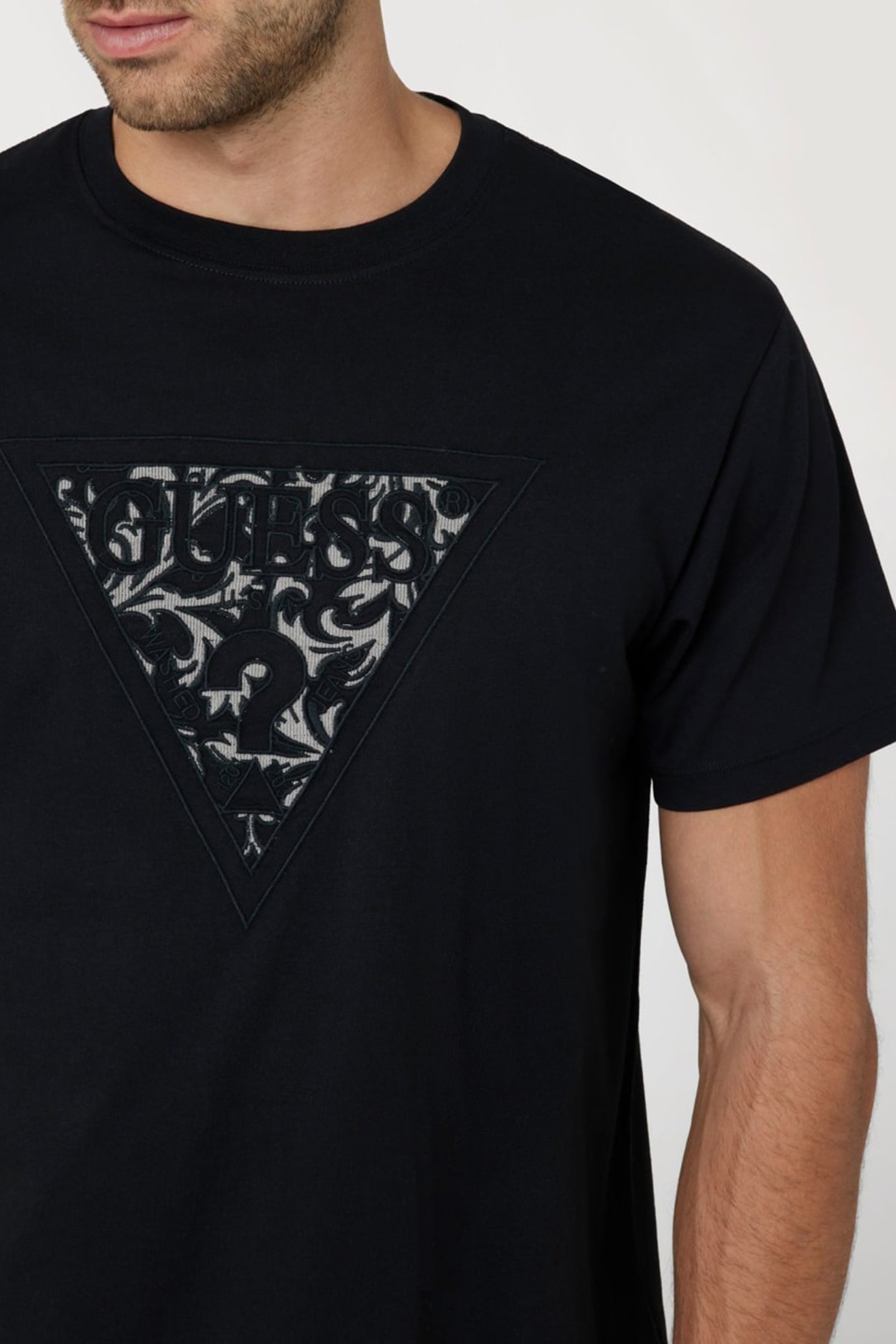 SS CN EMBROIDERED TR JET BLACK A996 6