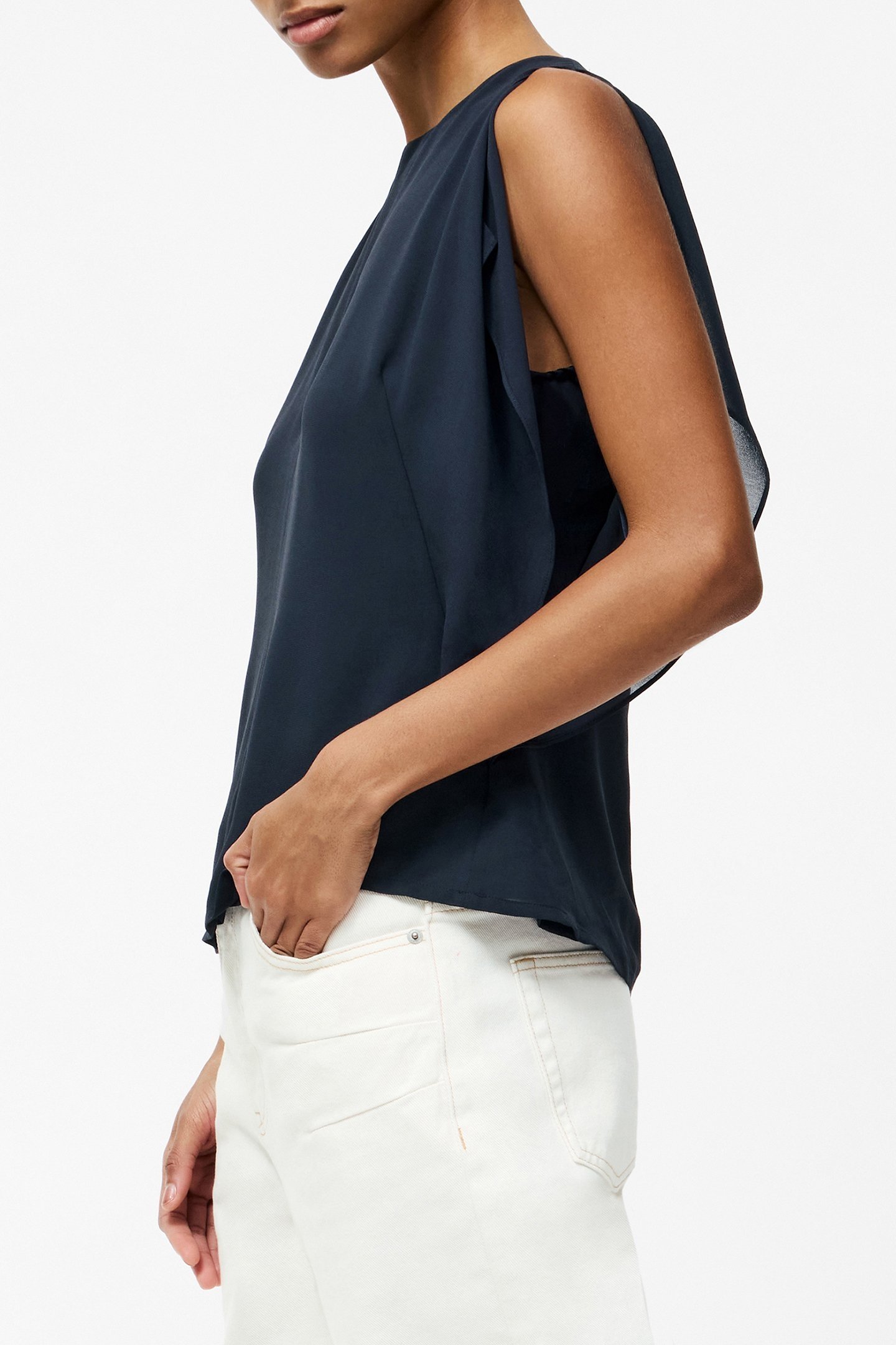 EDEN GEORGETTE FLUTTER SLV TOP NAVY 4