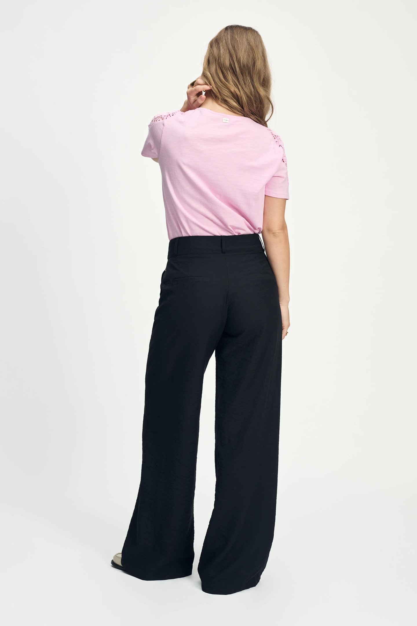 PANTS - LARISSA BLACK 2