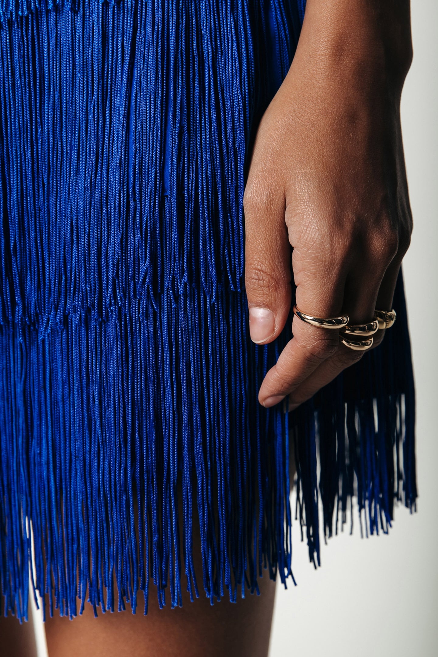 LESSIE FRINGE MINI SKIRT VIBRANT BLUE 3