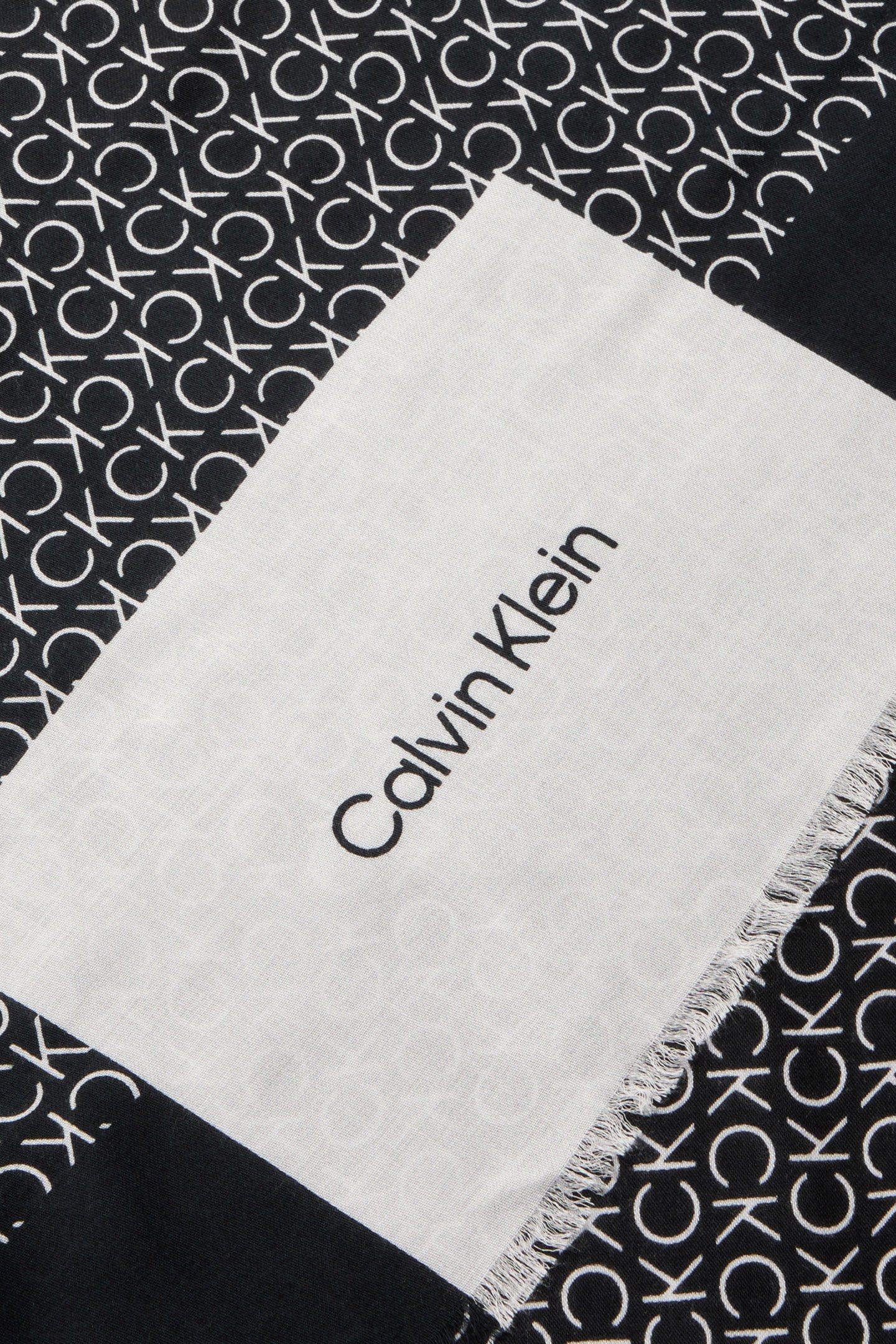 AOP MINIMAL LOGO SCARF BLACK 3