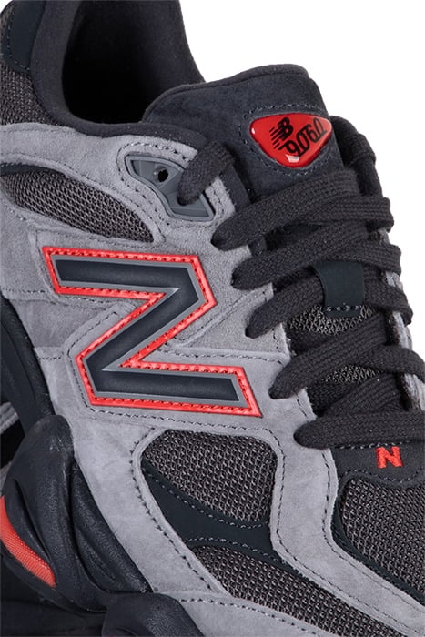 UNISEX 9060 CASTLEROCK 4