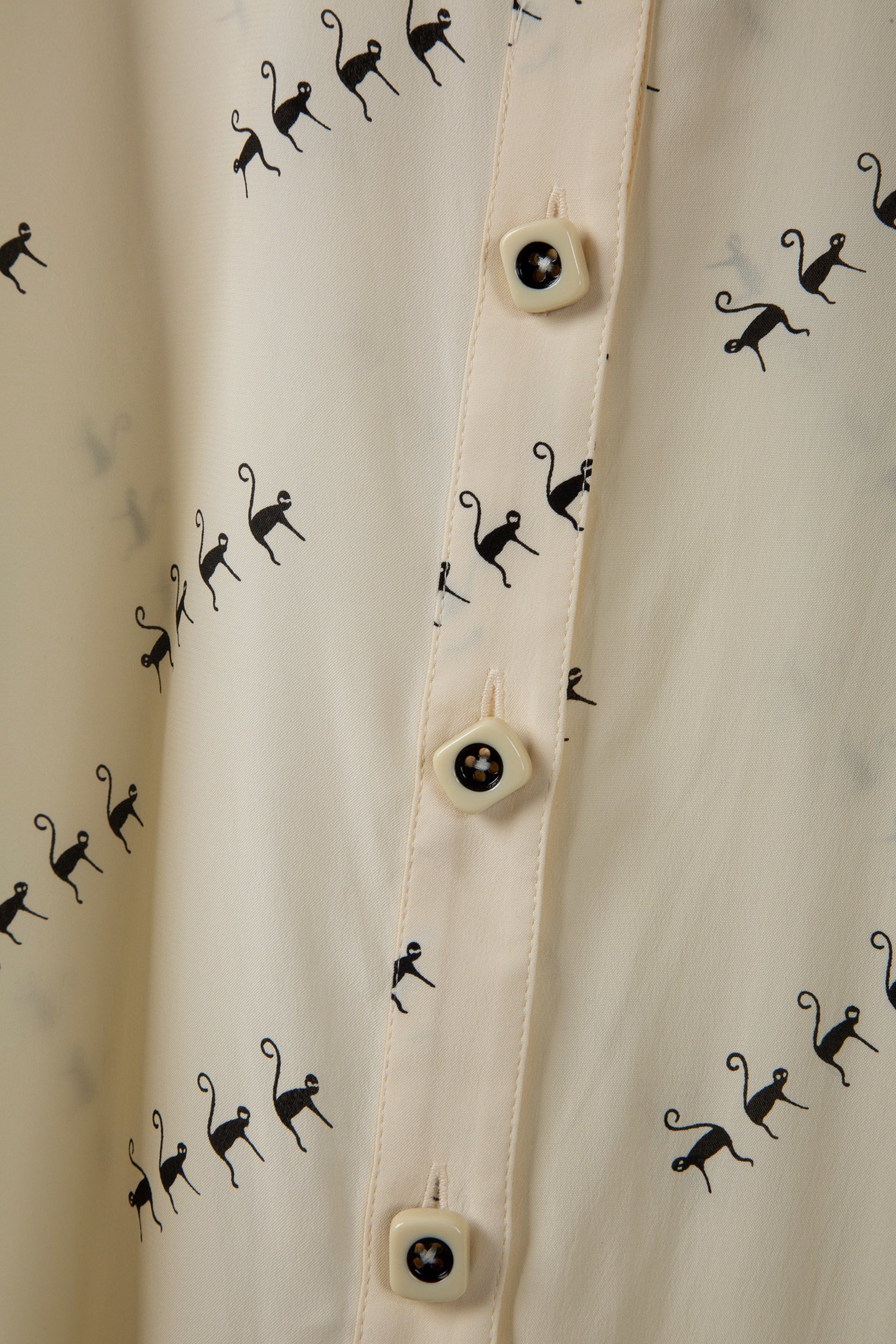 TW SONYA MONKEY BLOUSE BLACK 5