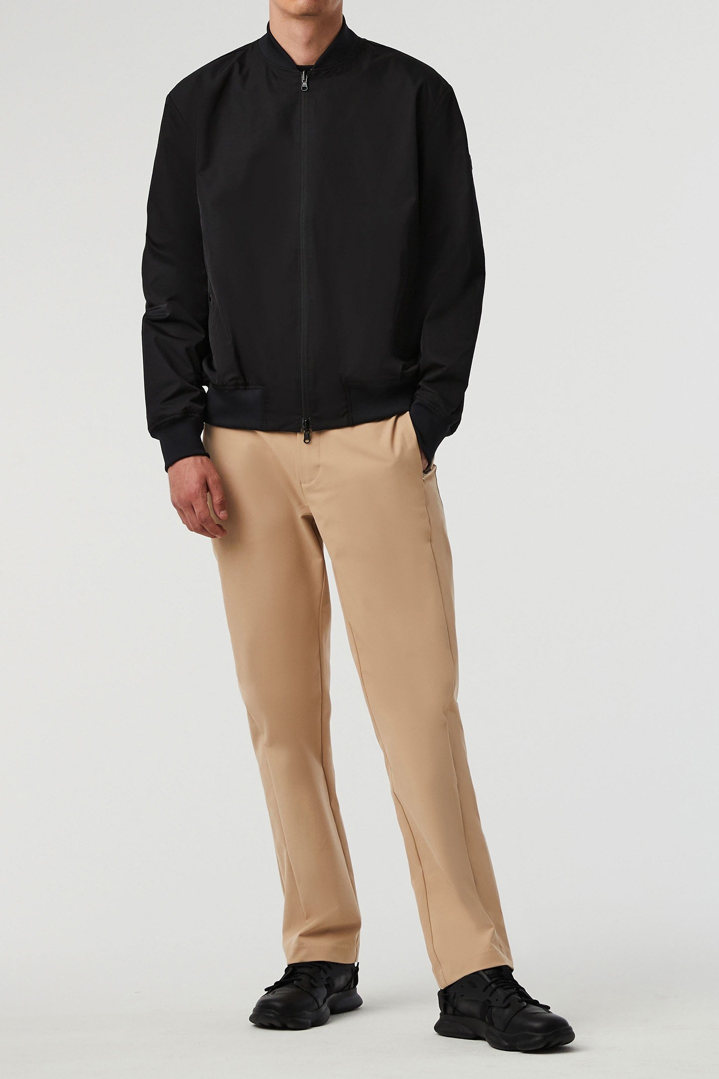 ATA OMIGO V1.Y8.01 JACKET BLACK / BEIGE 1